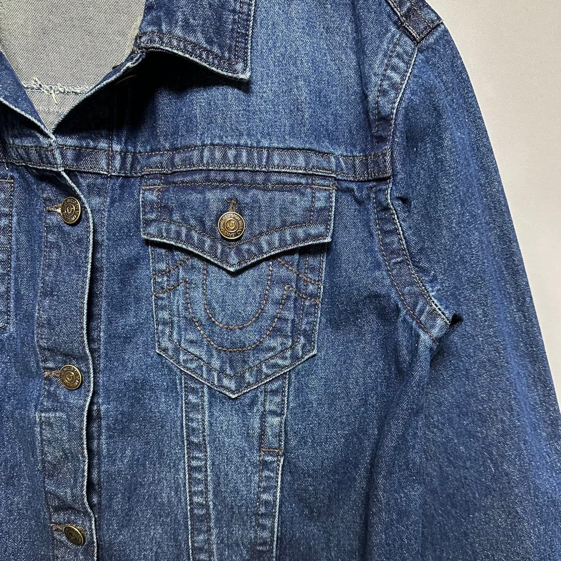 [M]트루릴리전 데님 트러커 자켓 상품이미지4