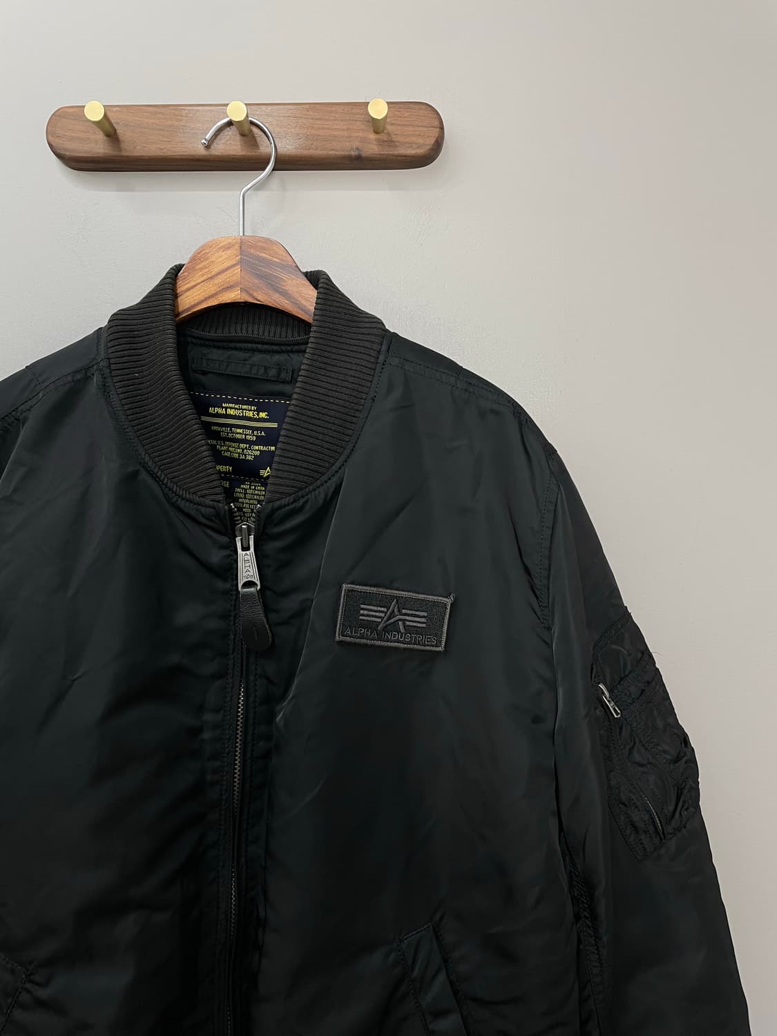 알파 인더스트리 MA-1 블랙 항공 자켓 H979 상품이미지3