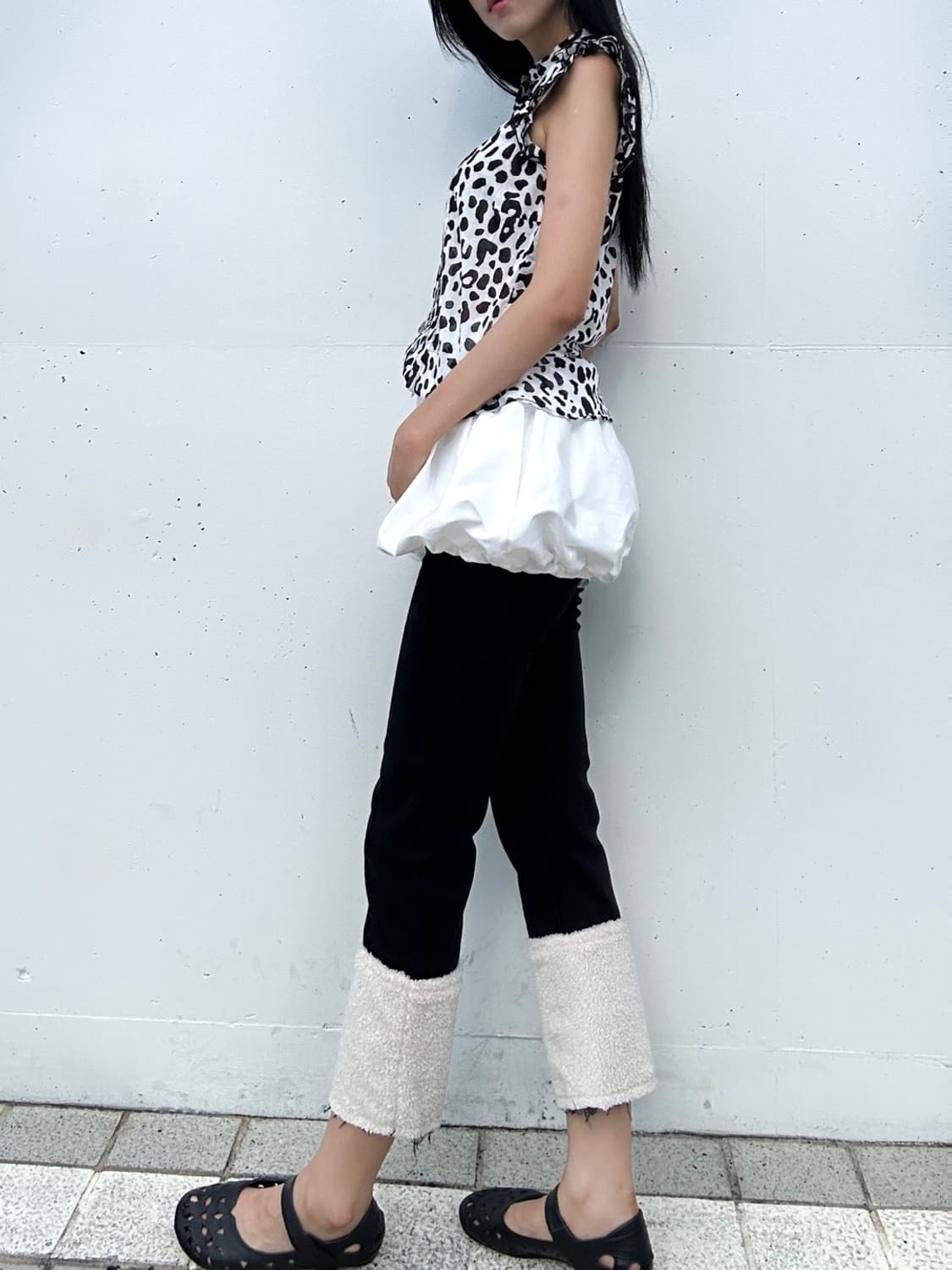 Leopard ruffle blouse / black & white 상품이미지2