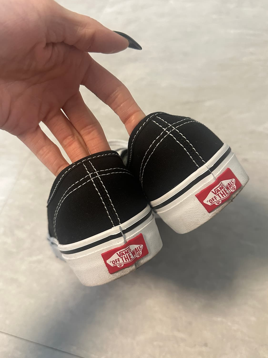 반스 어센틱 블랙 245 상품이미지4