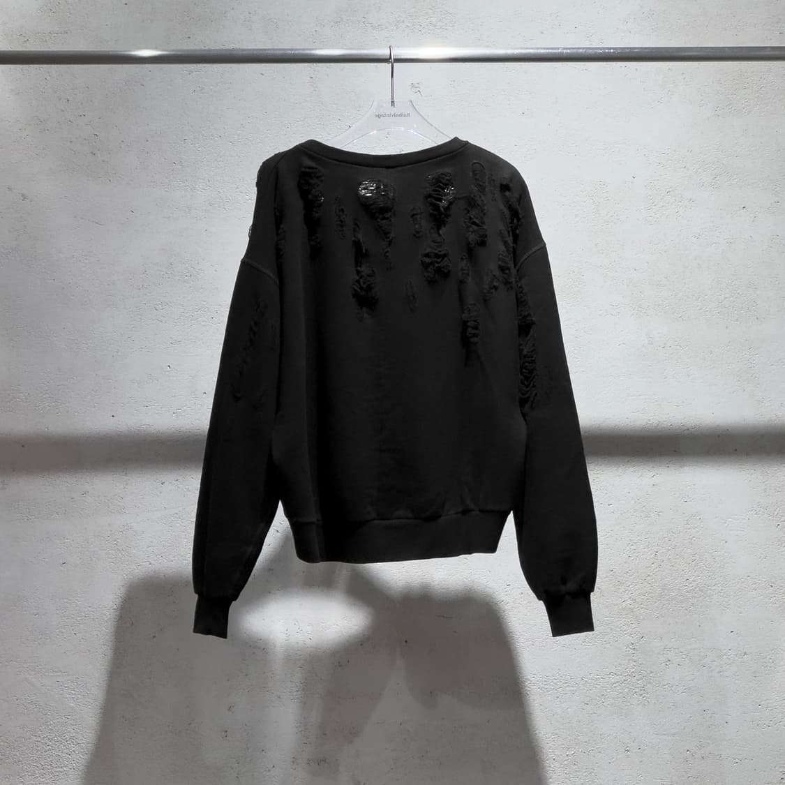 언레이블 프로젝트 디스트로이드 스웻셔츠 xs 상품이미지2