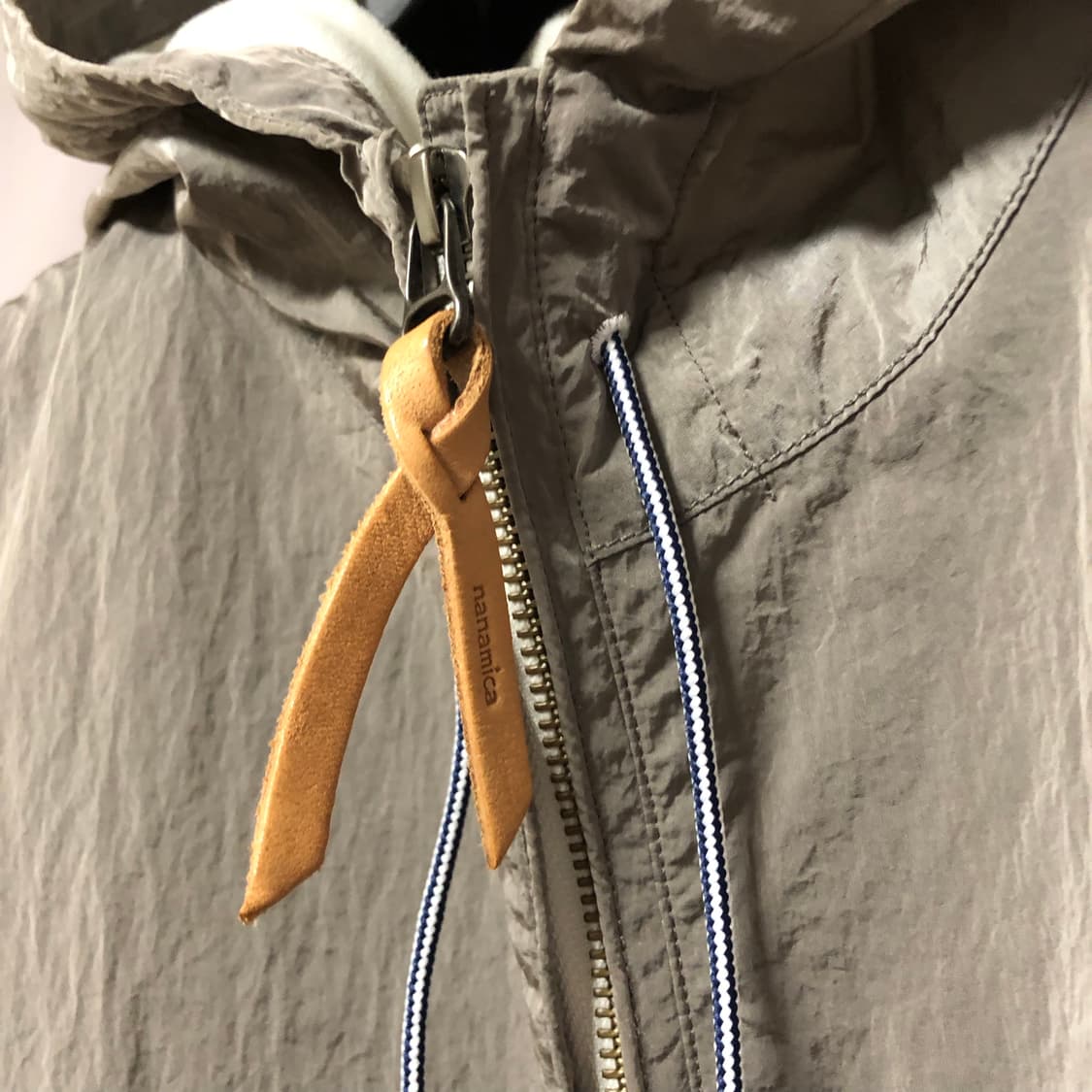 나나미카 집업 윈드파카 상품이미지3