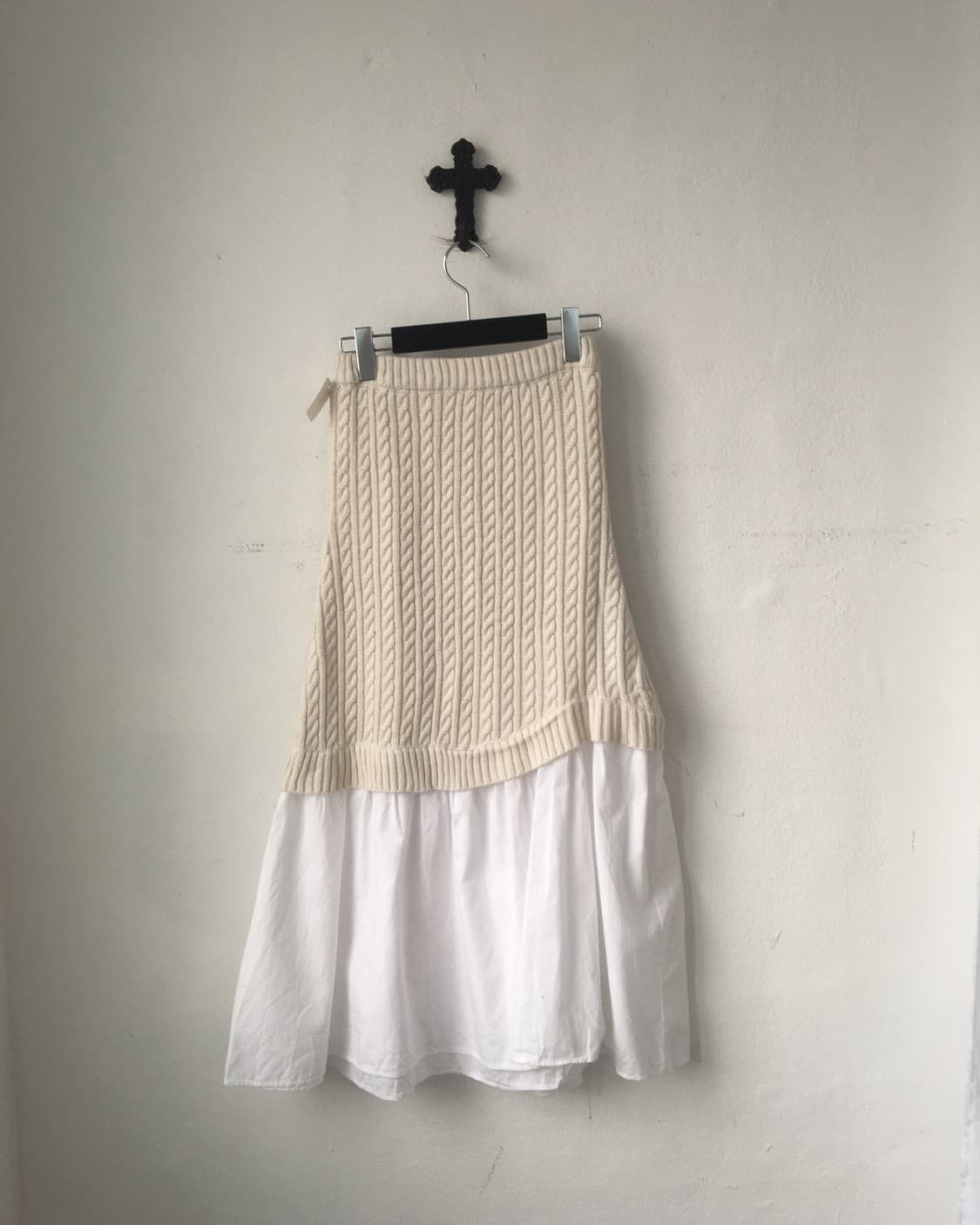 Layered point cable pattern knit skirt 상품이미지2