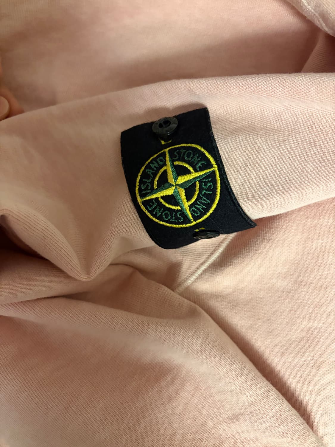 스톤아일랜드 핑크 스웻셔츠 상품이미지3