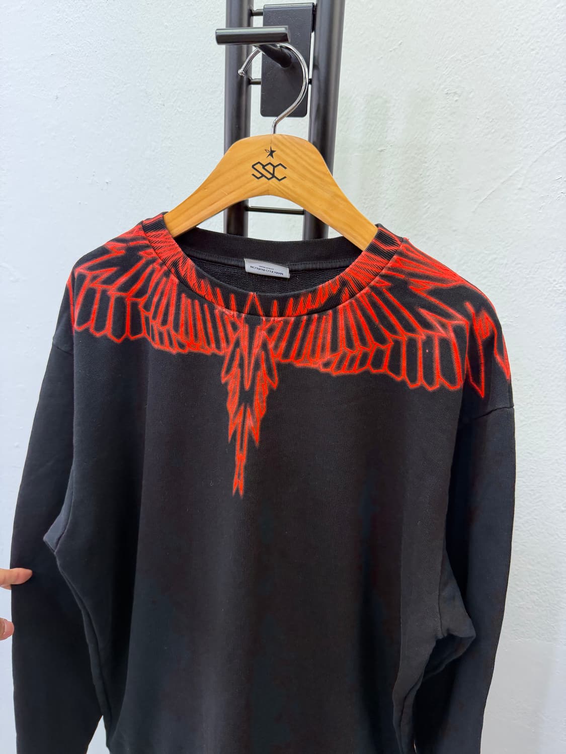 정품) 마르셀로불론 주니어 및 여성 레드 날개 맨투맨 14y 상품이미지3