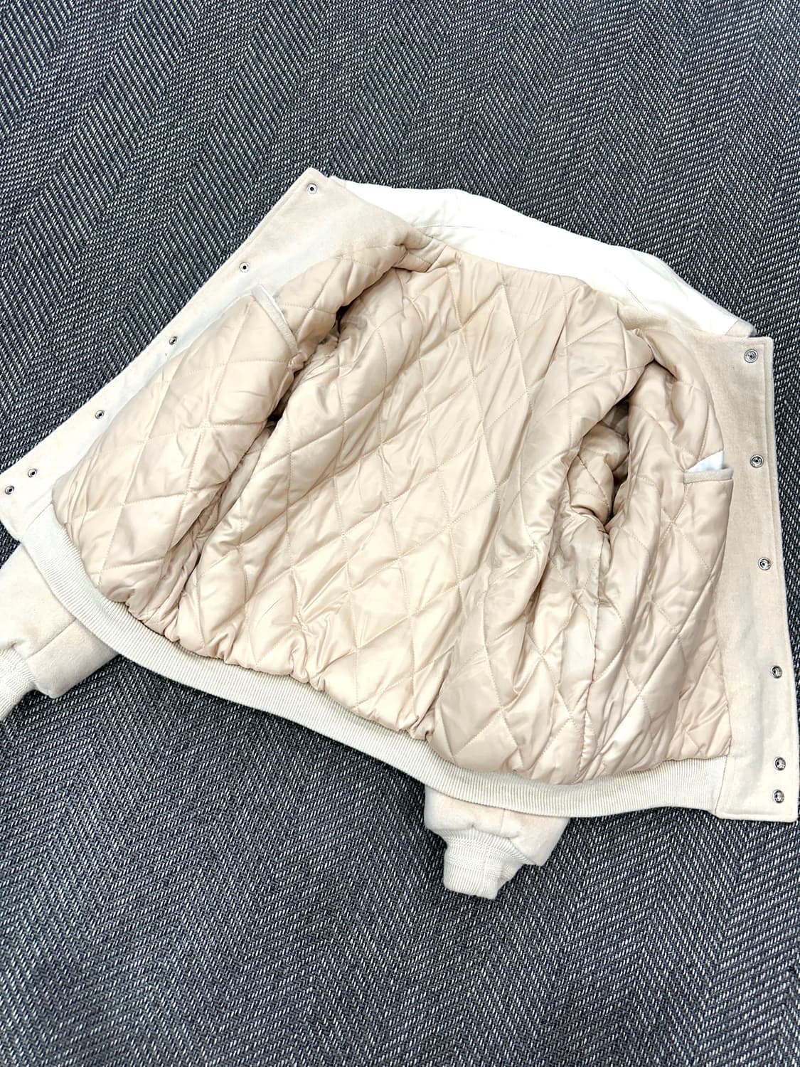 자체제작 커스텀누빔자켓 상품이미지4