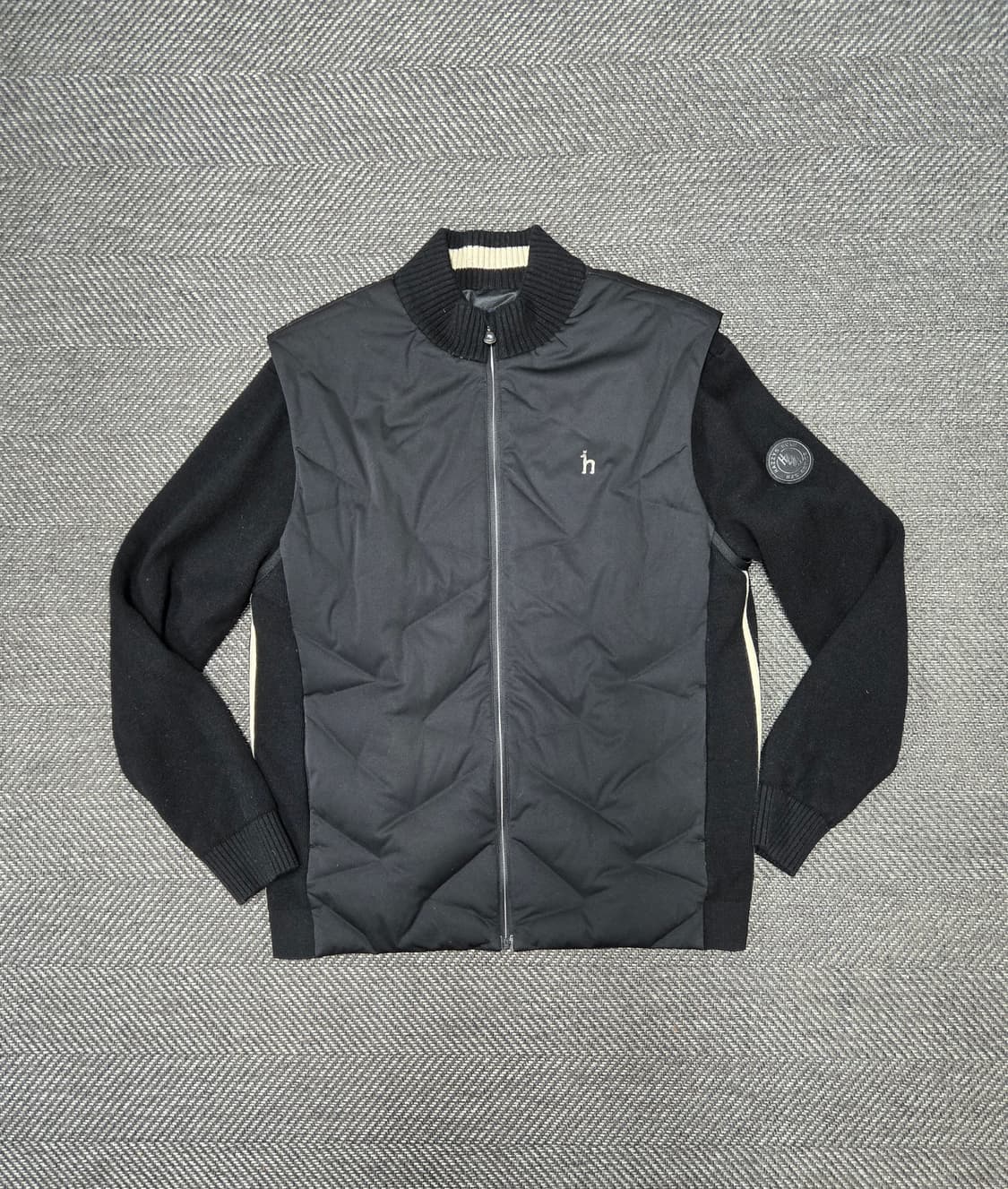 헤지스 골프 블랙 구스다운패딩 니트 가디건 방풍점퍼 상품이미지1