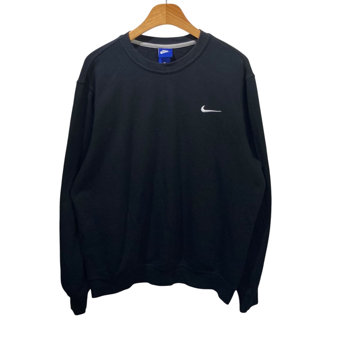 나이키 스우시 블랙 맨투맨 상품이미지2