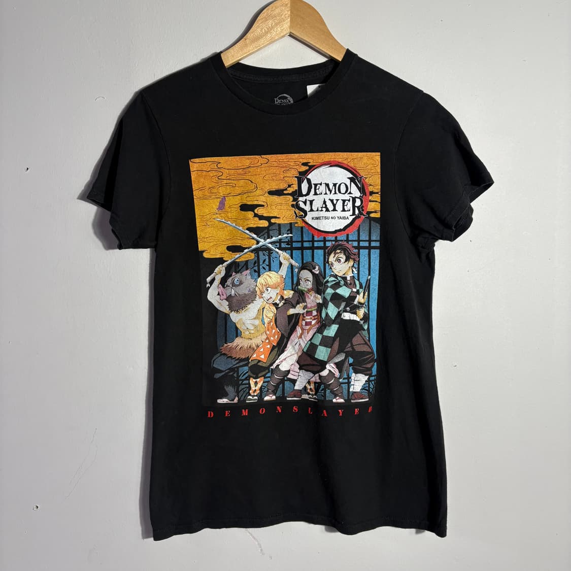 애니플렉스 귀멸의칼날 캐릭터 프린팅 반팔티 상품이미지1