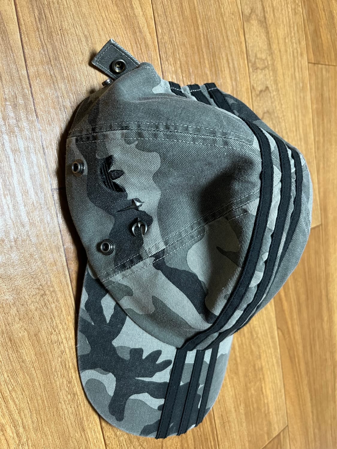 떠그클럽 아디다스 캡 팝니다 상품이미지1