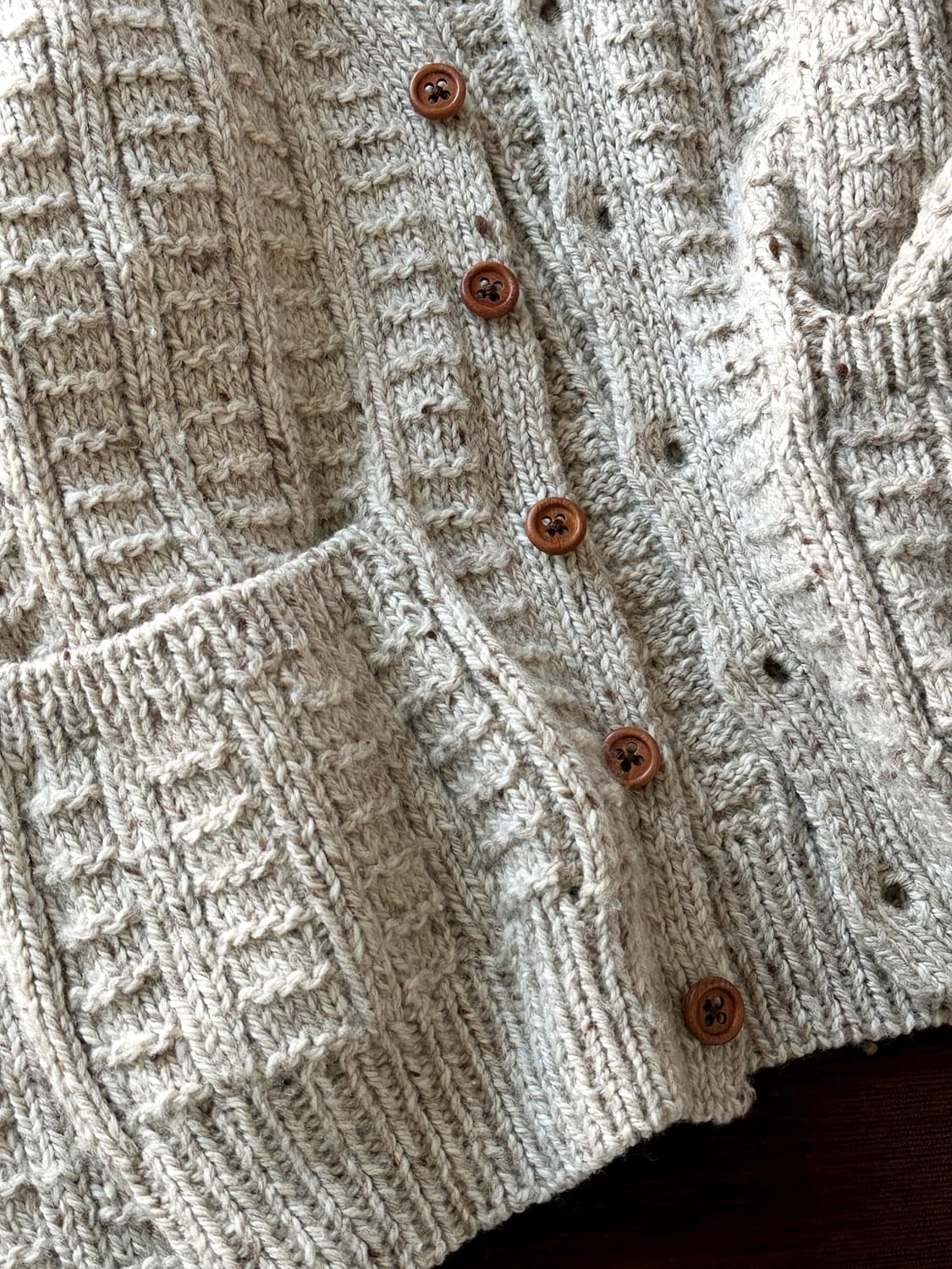 Low gauge pattern heavy knit cardigan 상품이미지3