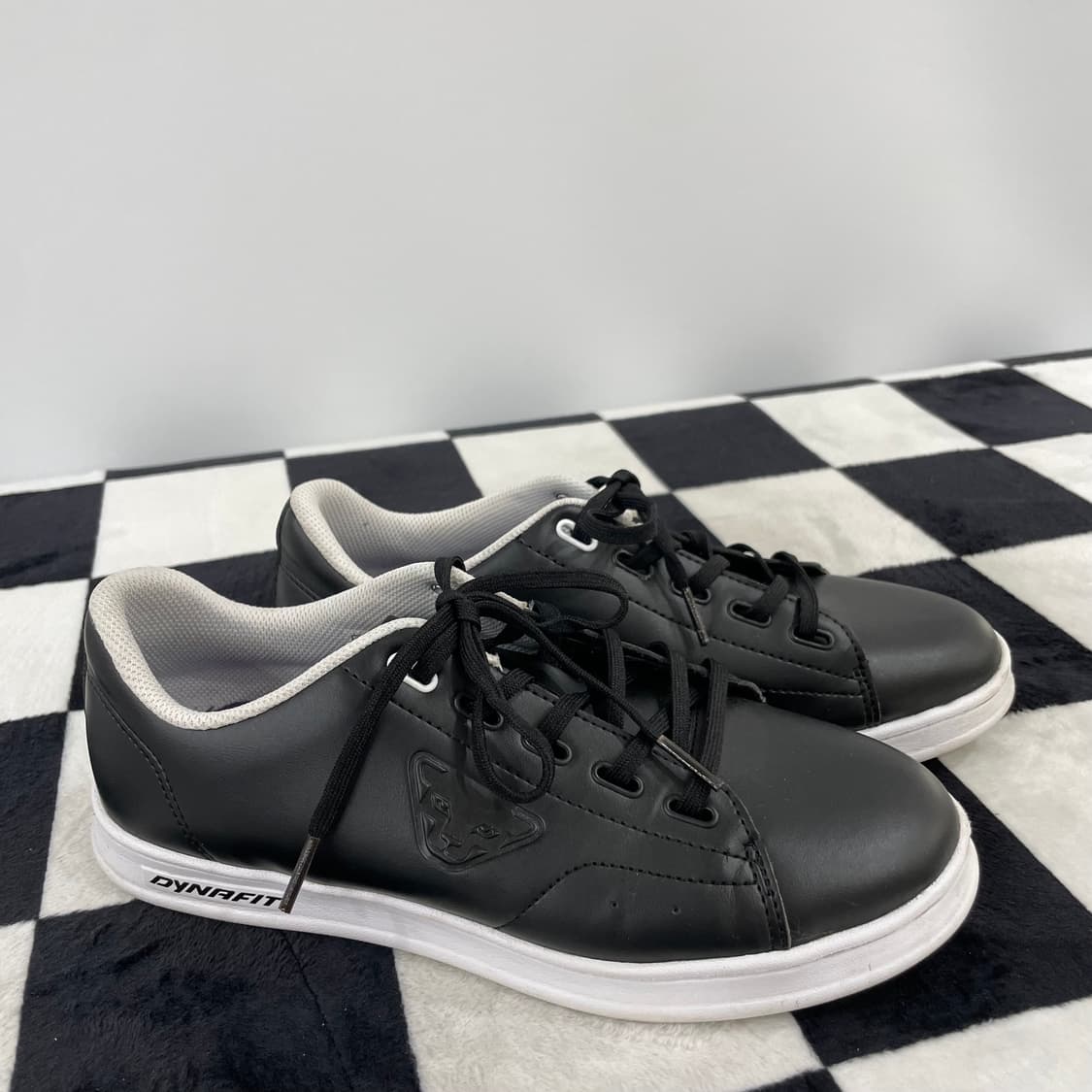 다이나핏 스니커즈 245mm 상품이미지1