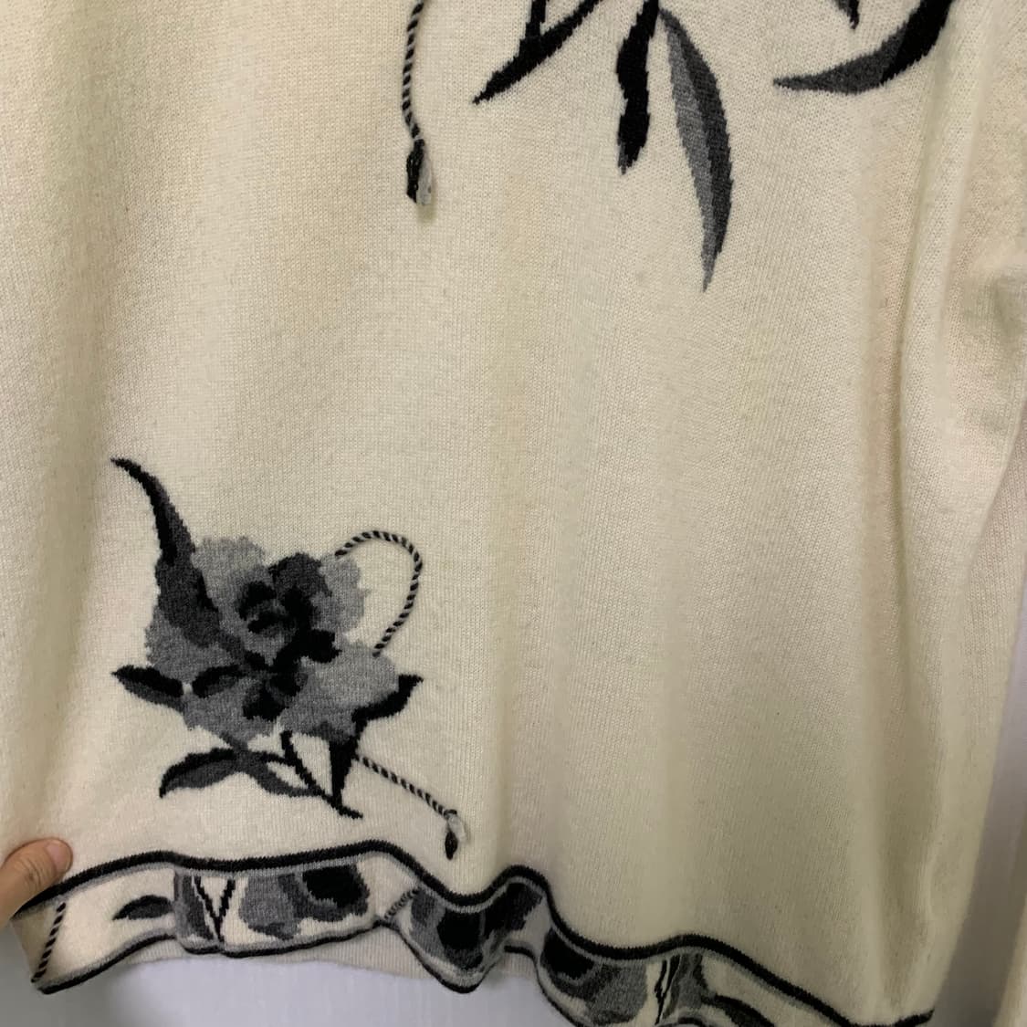 아이보리 플라워 패턴 일본 빈티지 캐시미어 100% 여성 니트 상품이미지4