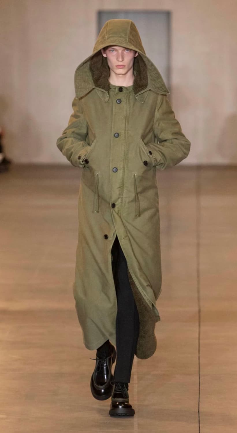 프라다 23FW 메인 밀리터리 파카 상품이미지1