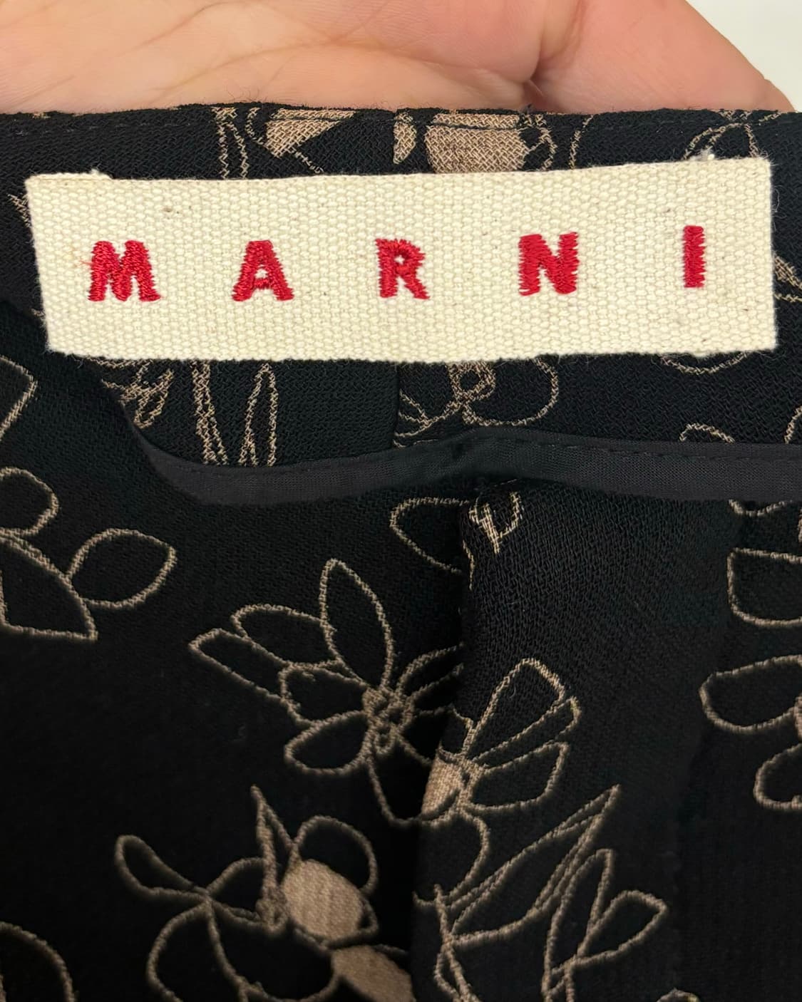 마르니 플로럴 패턴 블랙 코튼 팬츠 상품이미지7