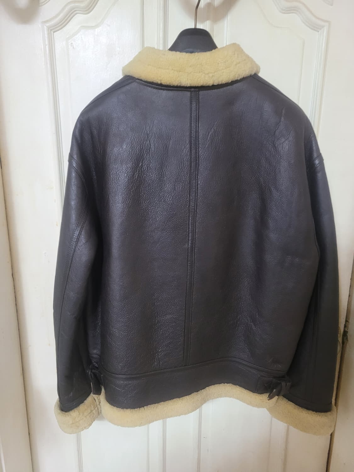 B6 리얼 무스탕 팝니다. 상품이미지2