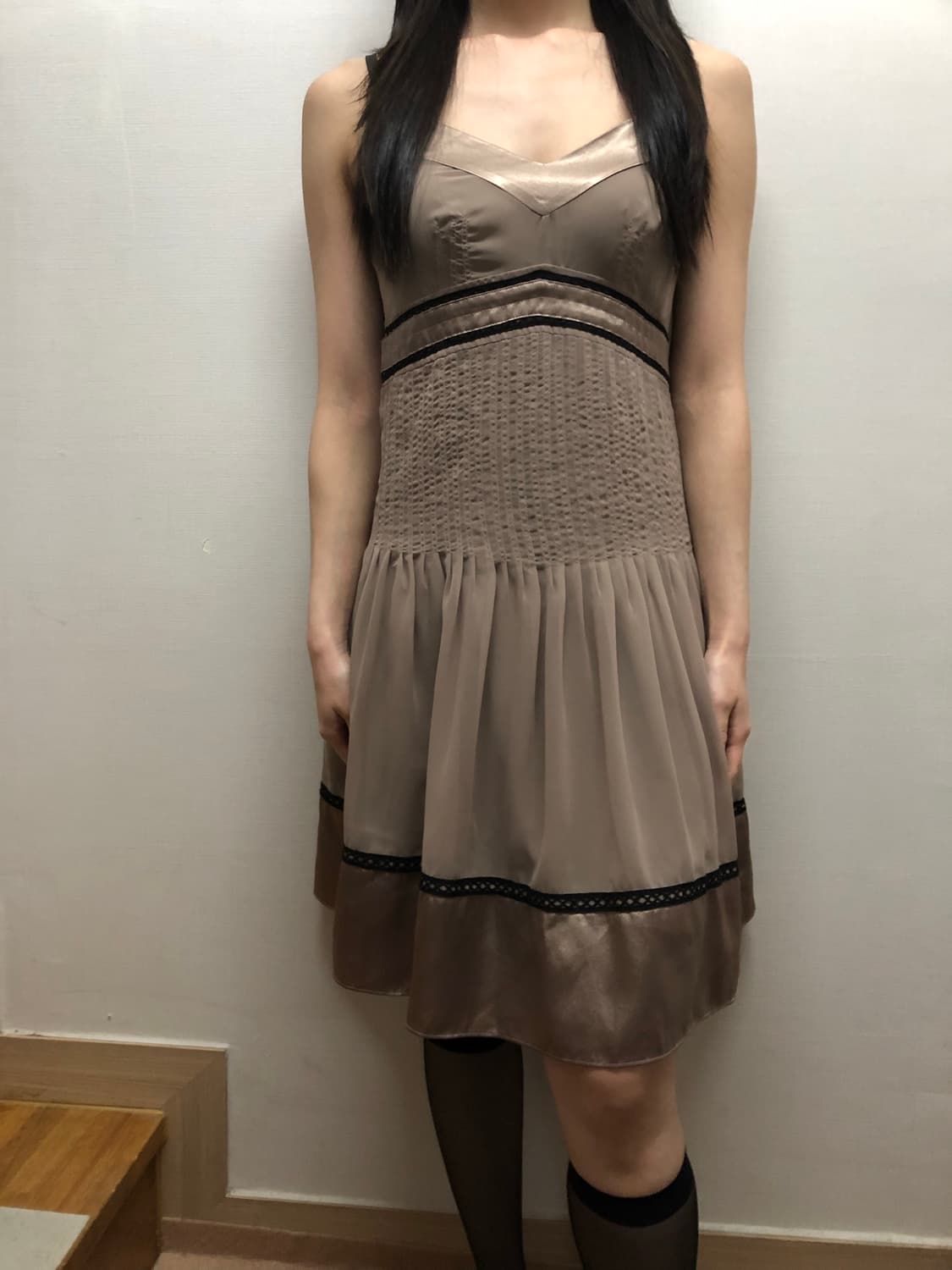 빈티지 베이지 셔링 원피스 상품이미지5