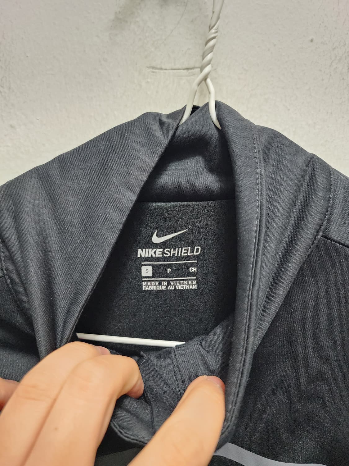 나이키 쉴드 블랙 바람막이 상품이미지5