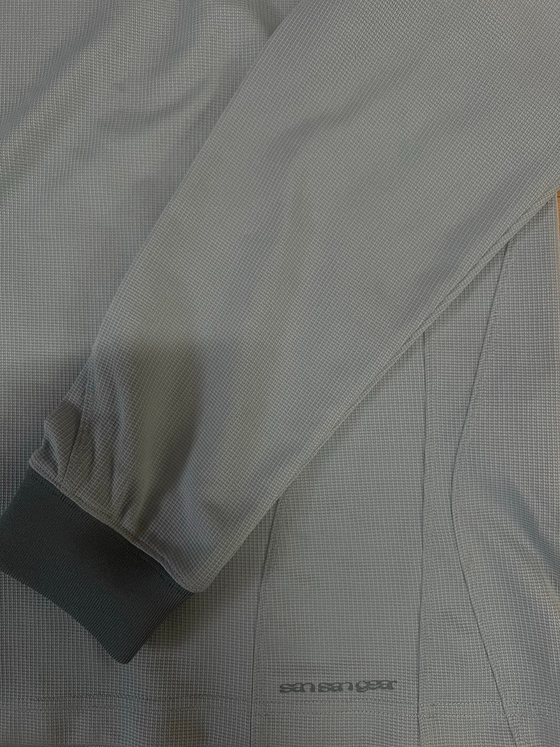 산산기어 플래킷 롱 슬리브 그레이 2사이즈 상품이미지8