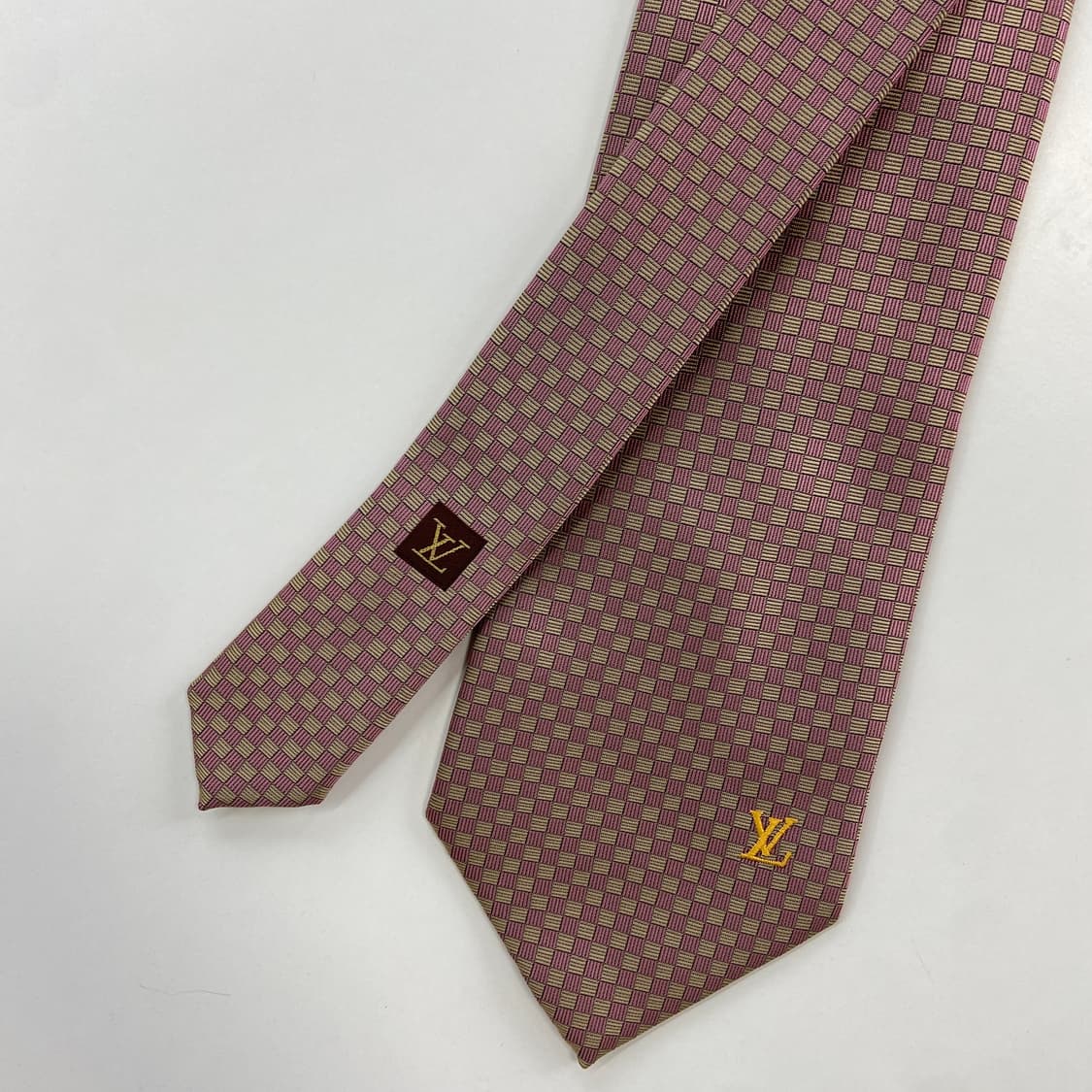 루이비통 (LOUIS VUITTON) 명품 정품 심플로고 넥타이 상품이미지3