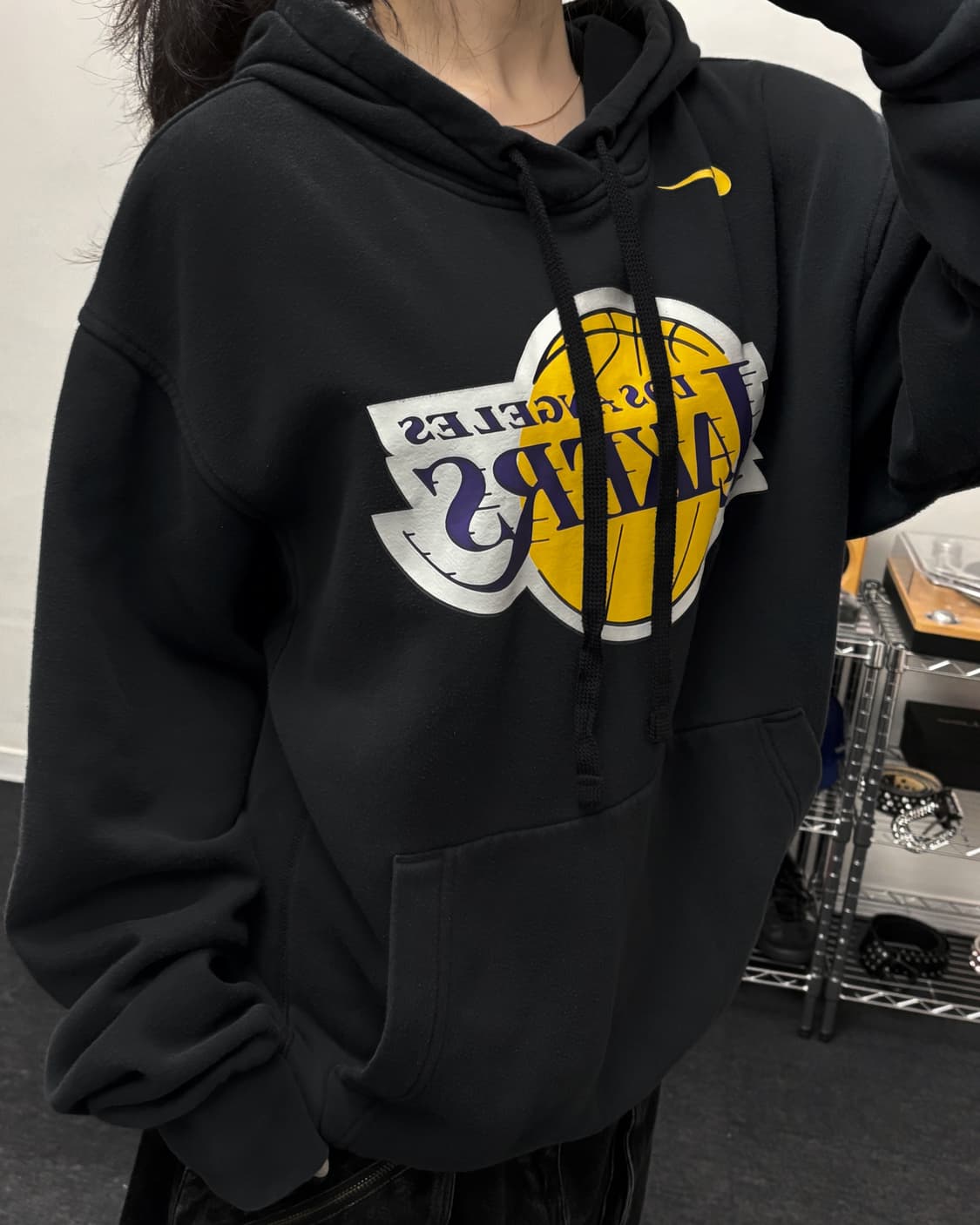 나이키 NBA LA 레이커스 오버핏 후드티 상품이미지2