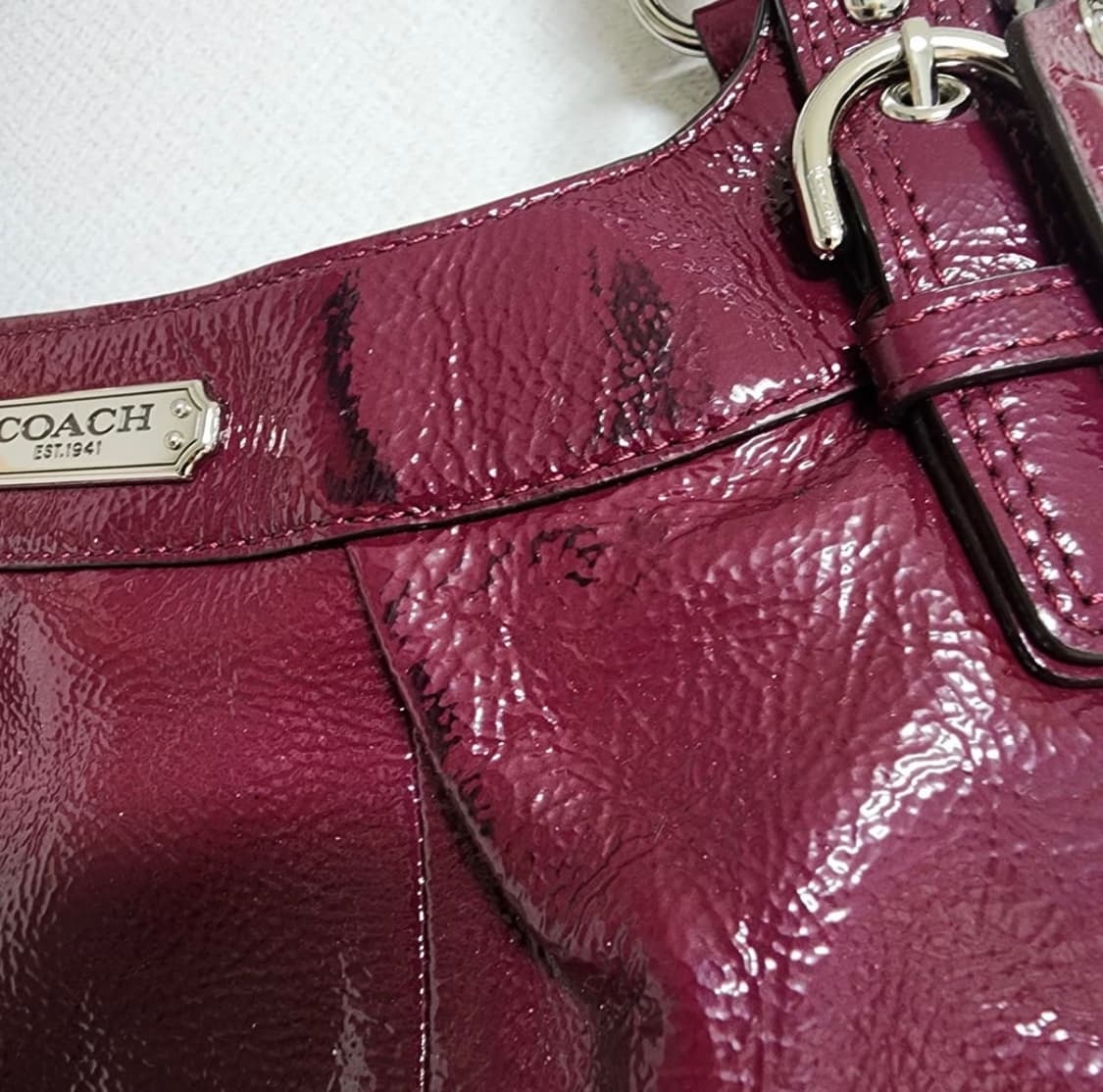 코치 페이턴트 레더 에나멜 호보백 가방 상품이미지4