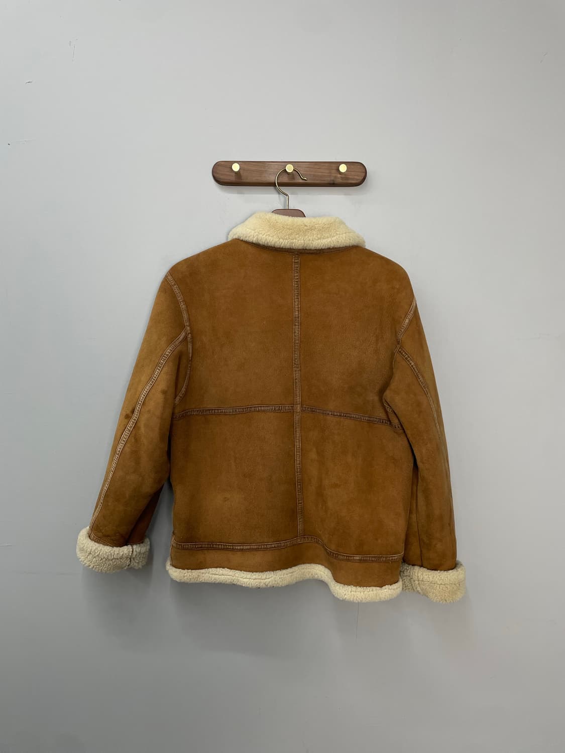 로엠 양가죽 무스탕 자켓 H973 상품이미지4