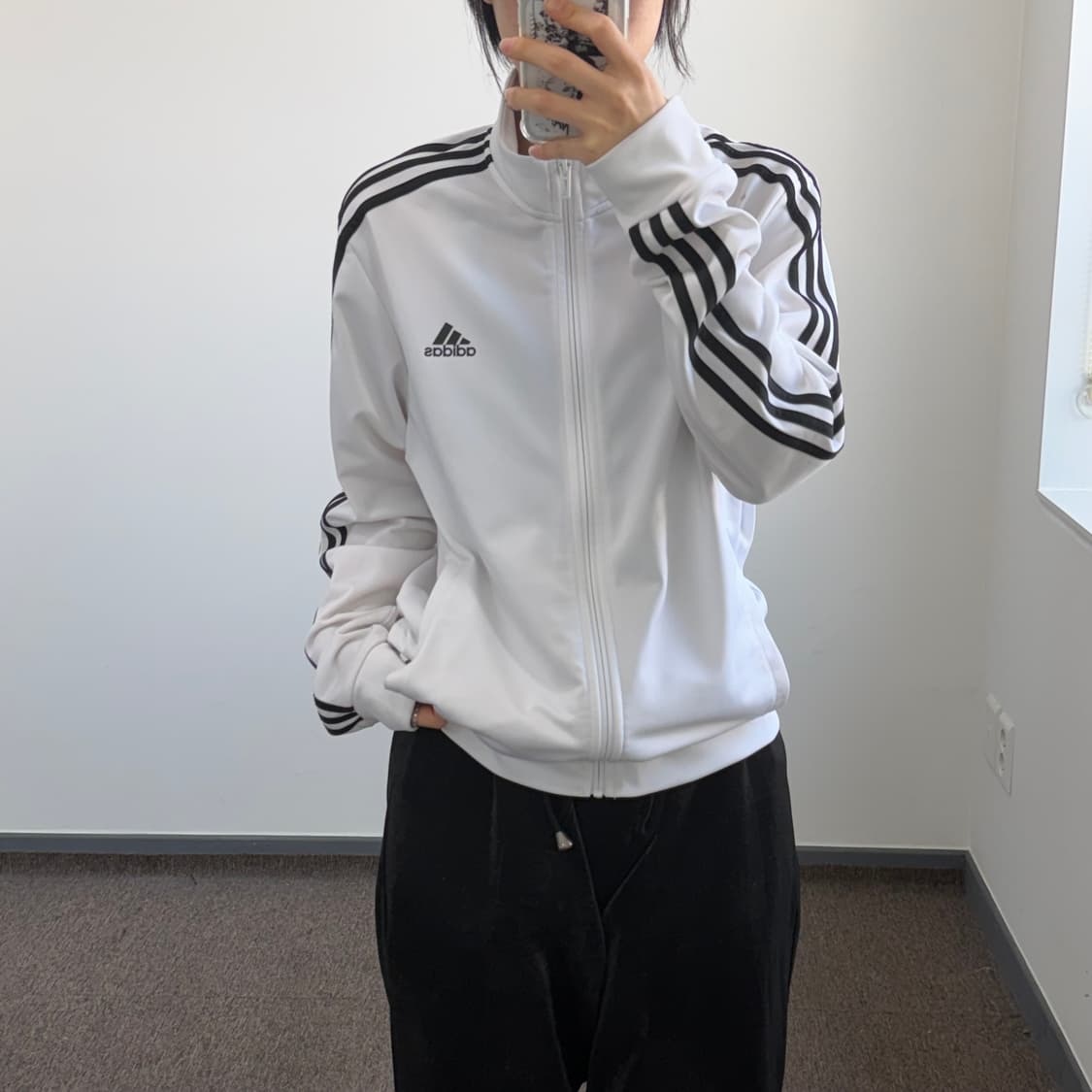 Adidas 아디다스 삼각로고 화이트 블랙 져지 상품이미지1