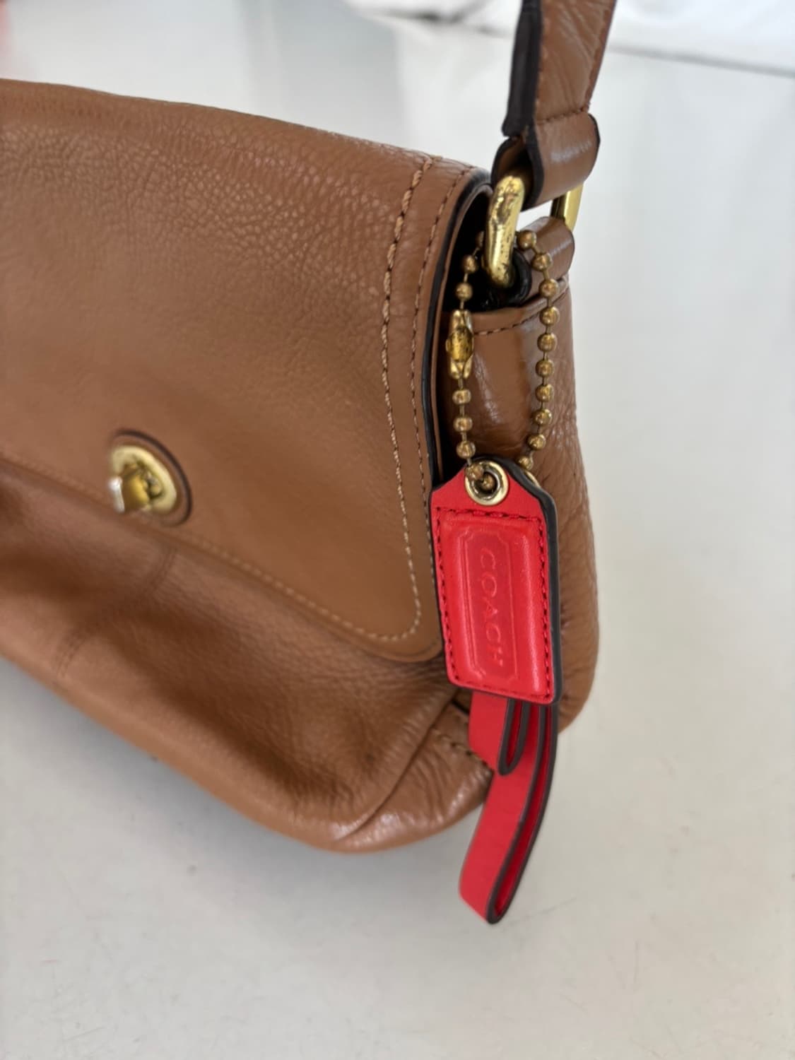 Old Coach Leather Bag 상품이미지5