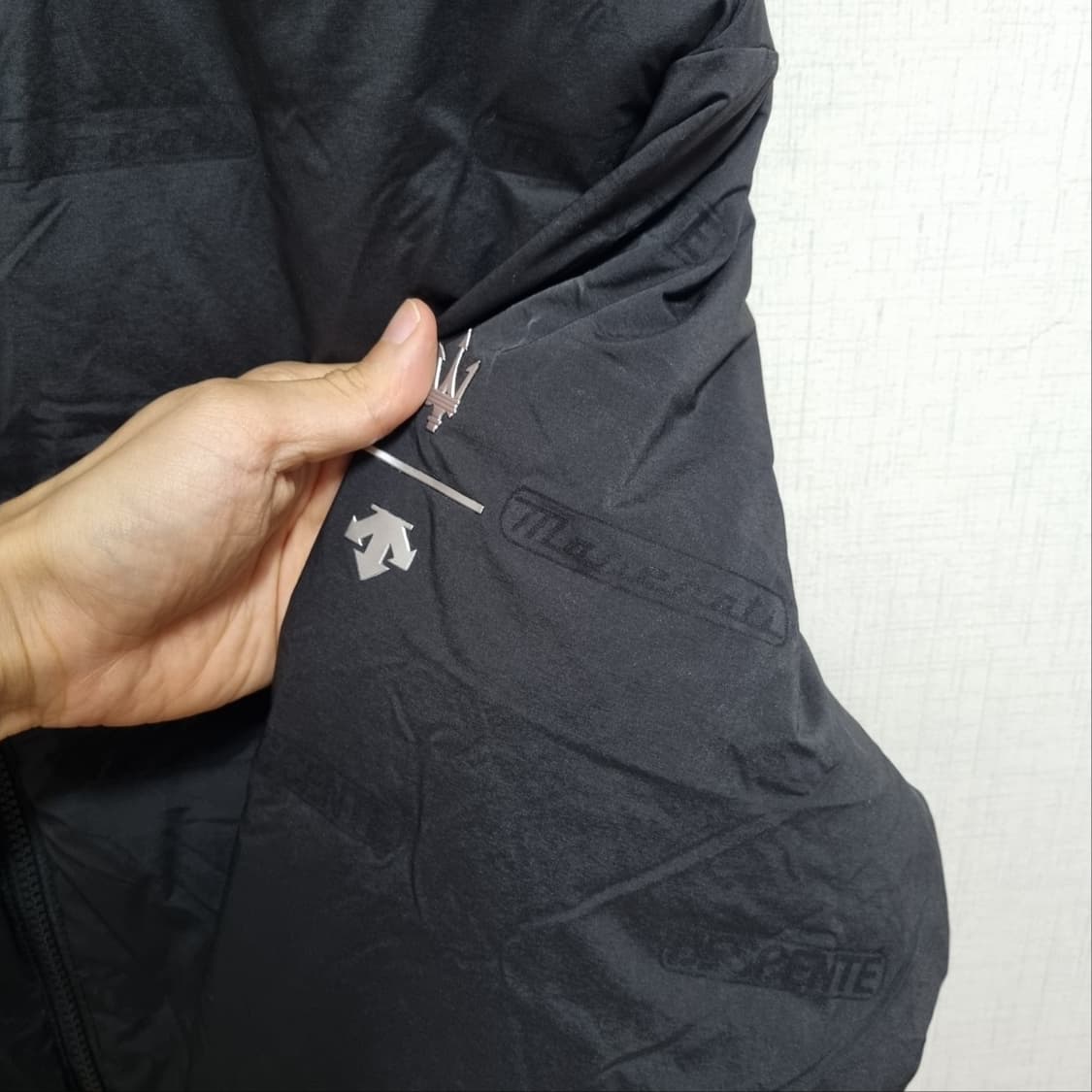 ( XL ) 데상트 마세라티 리버시블 양면 패딩 점퍼 상품이미지7