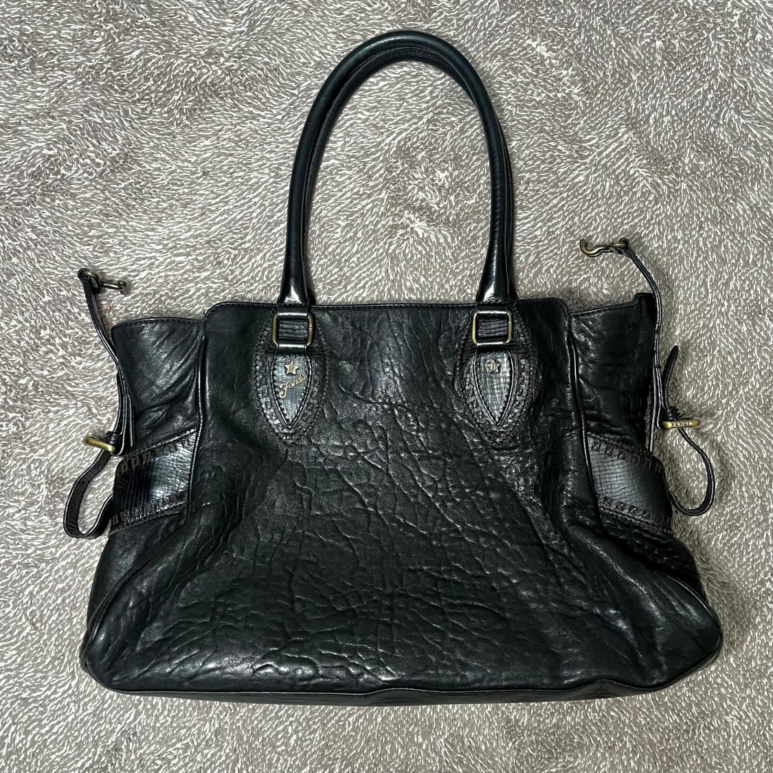 Fendi Etonico Shoulder Bag Black  상품이미지1