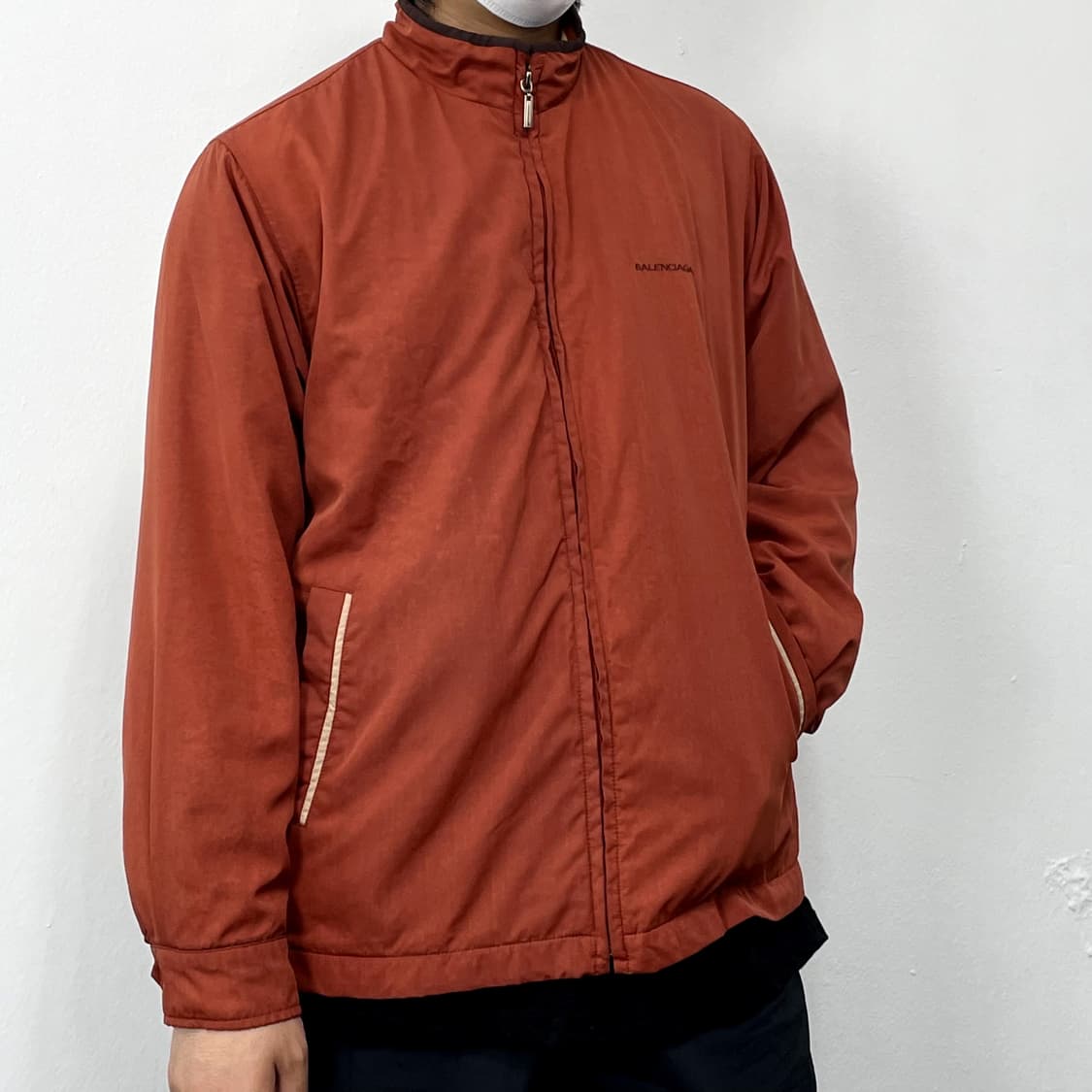 L(XL) 발렌시아가 넥로고 바람막이 자켓 상품이미지2