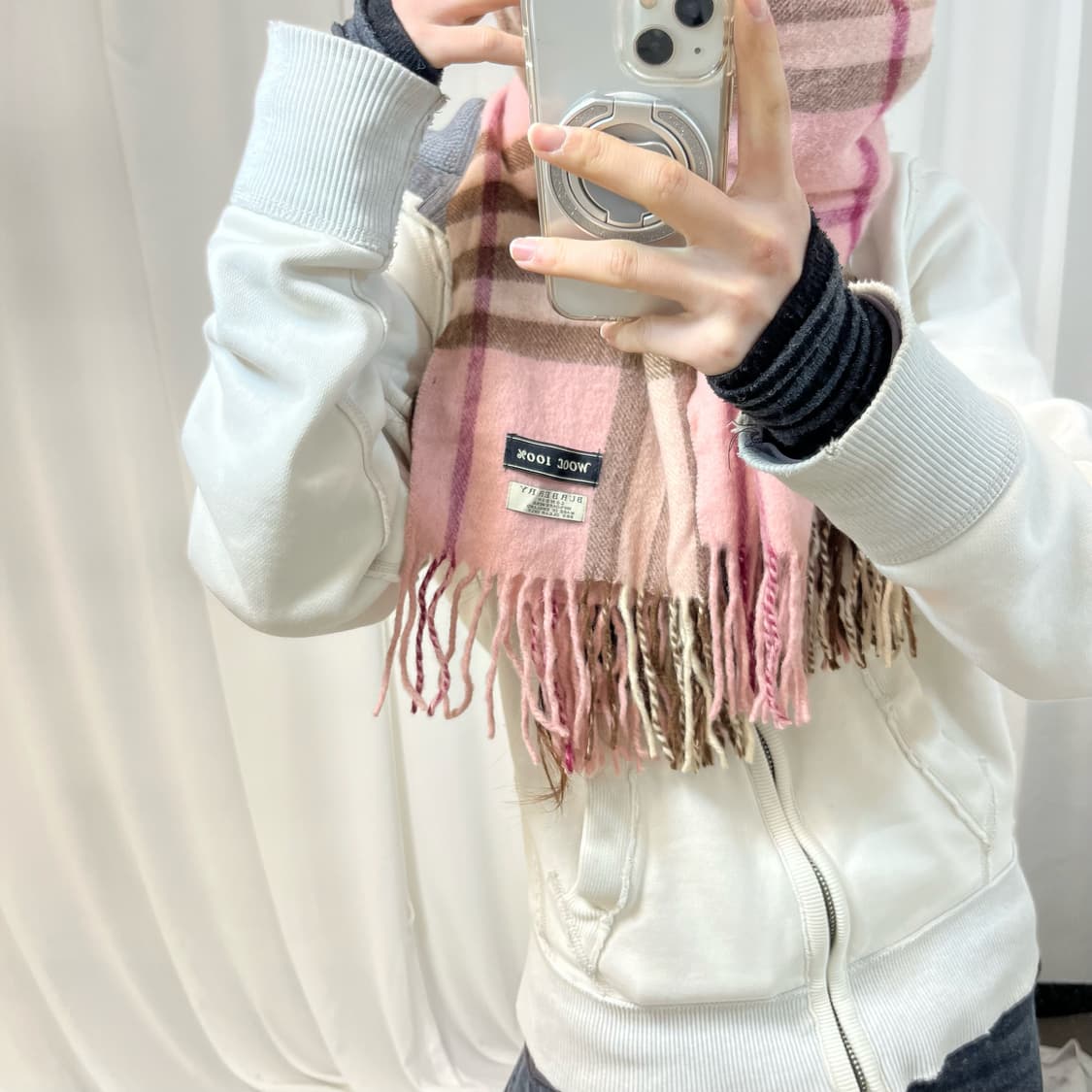 Burberry Light Pink Cashmere Muffler 상품이미지3