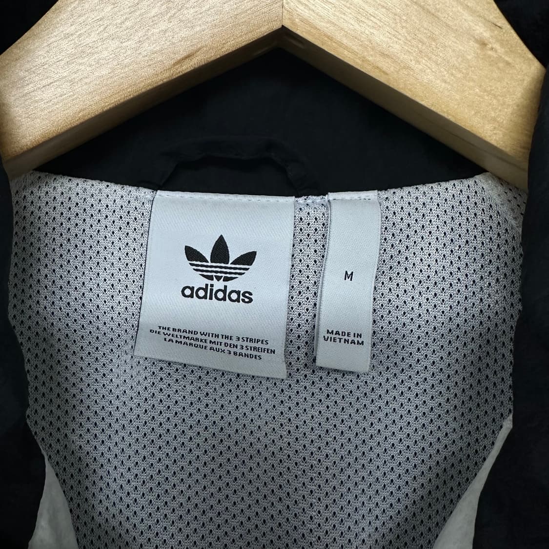 아디다스 빅 트레포일 로고 바람막이 자켓 상품이미지4