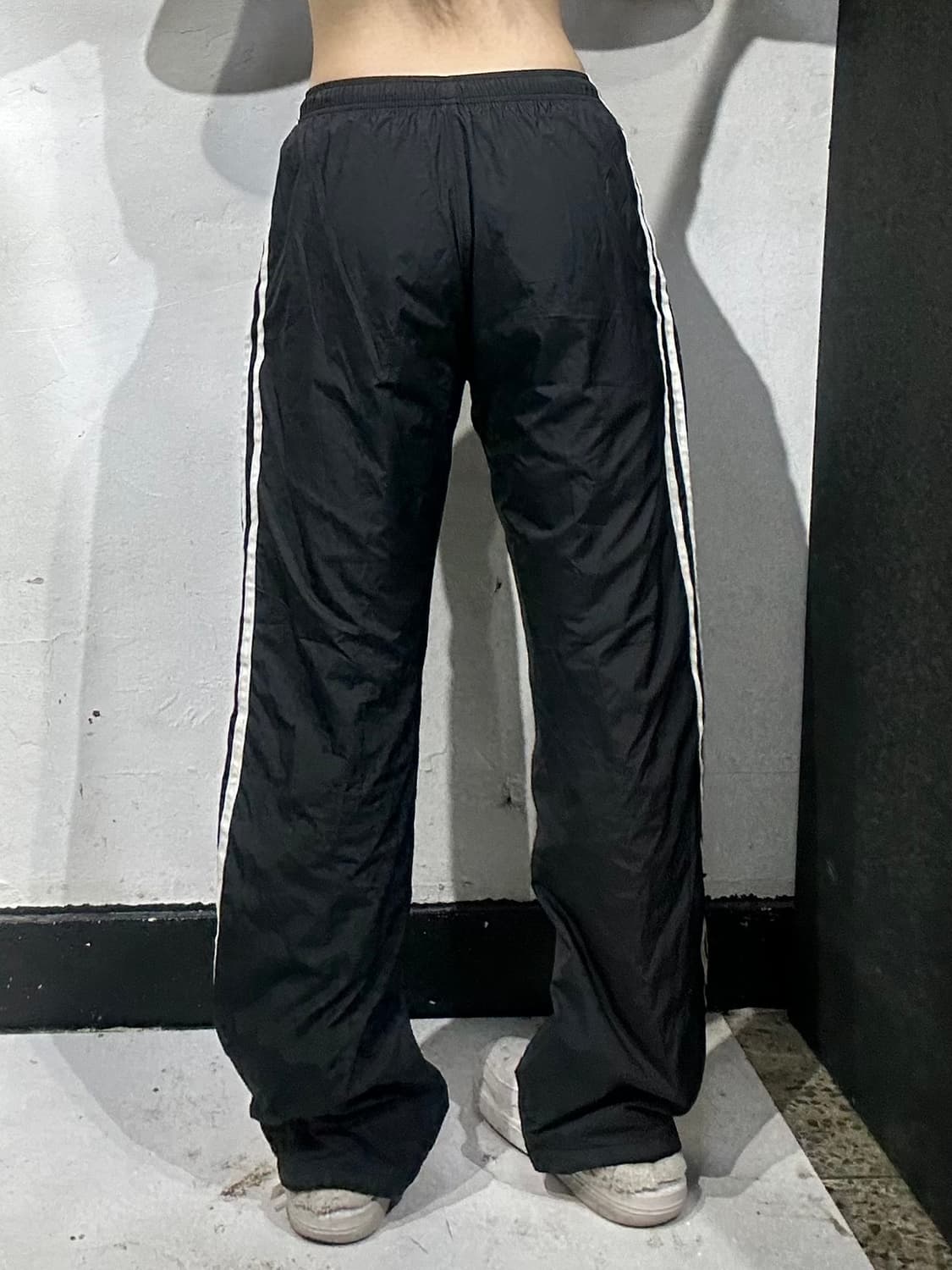 00s 아디다스 블랙 화이트 삼선 스몰 로고 와이드 트랙 팬츠 85 상품이미지3