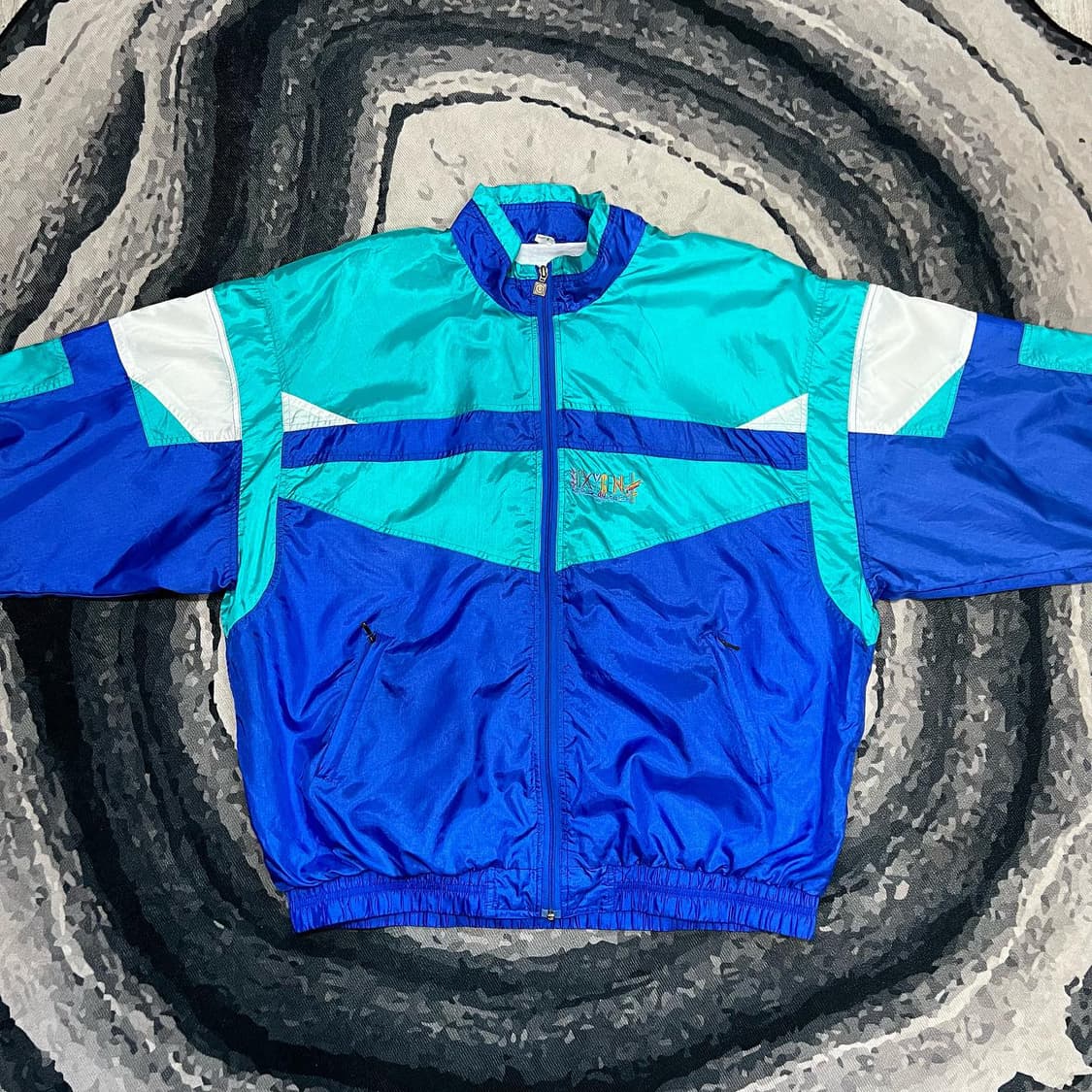 Crazy Pattern Windbreaker 상품이미지8