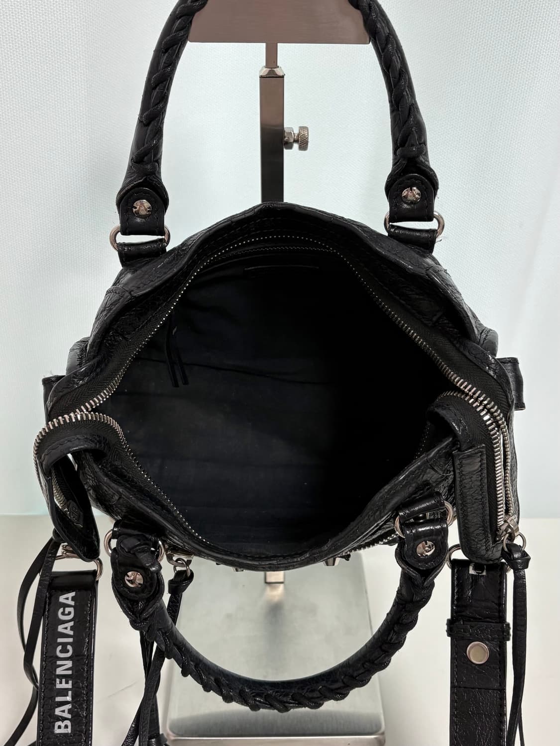 발렌시아가 모터 미니 로고스트랩 상품이미지4