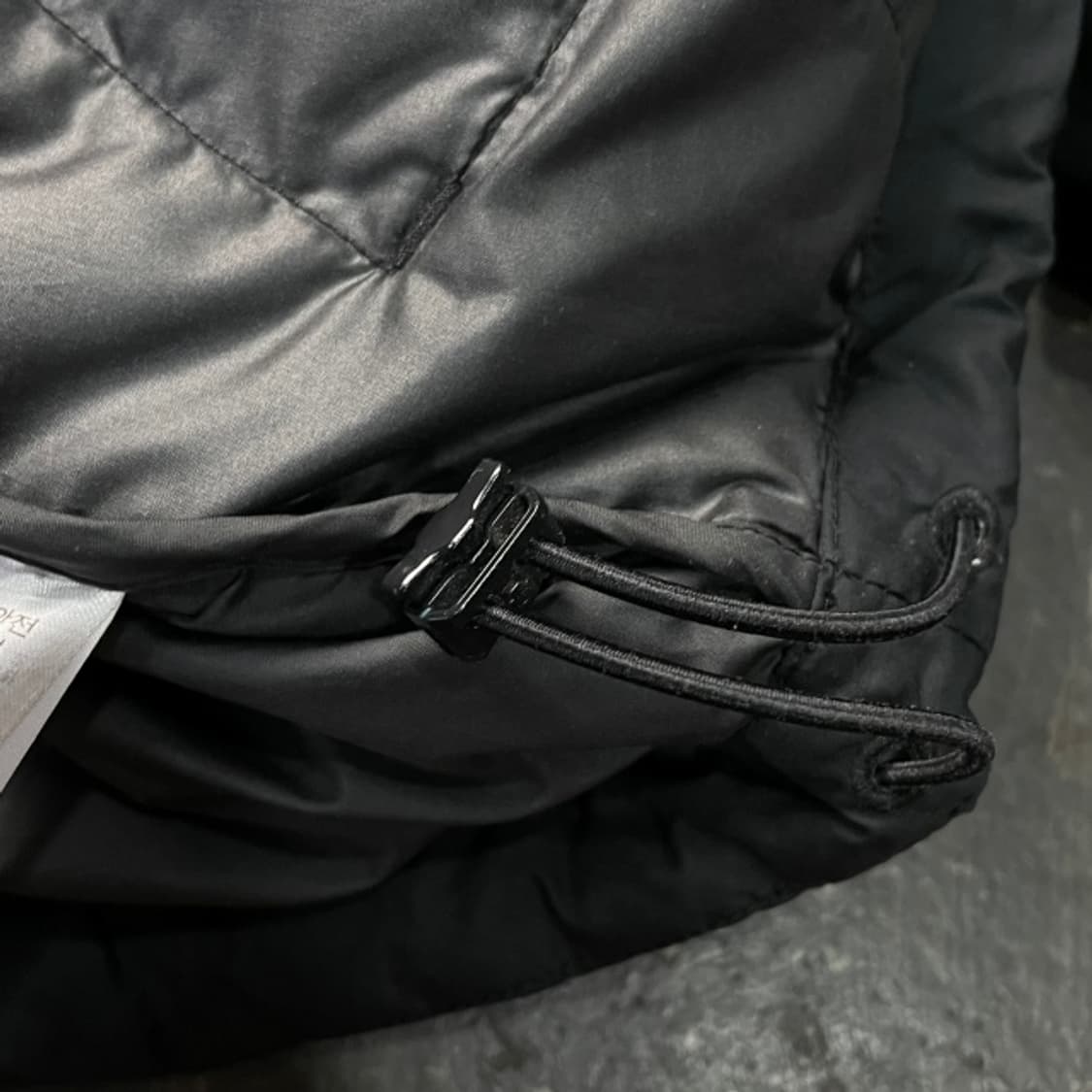 100 아디다스 삼선 푸퍼 패딩 상품이미지5