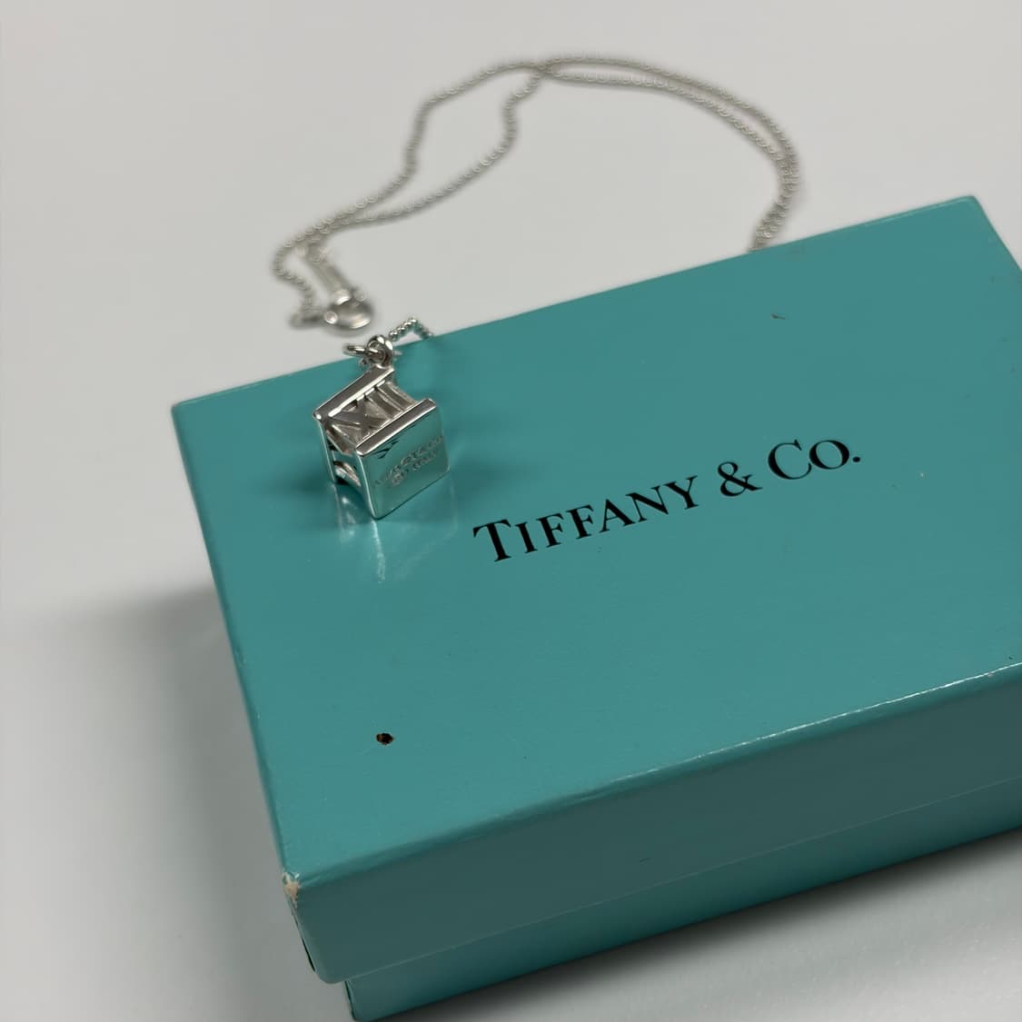 티파니앤코 다이아 아틀라스 큐브 목걸이 상품이미지3