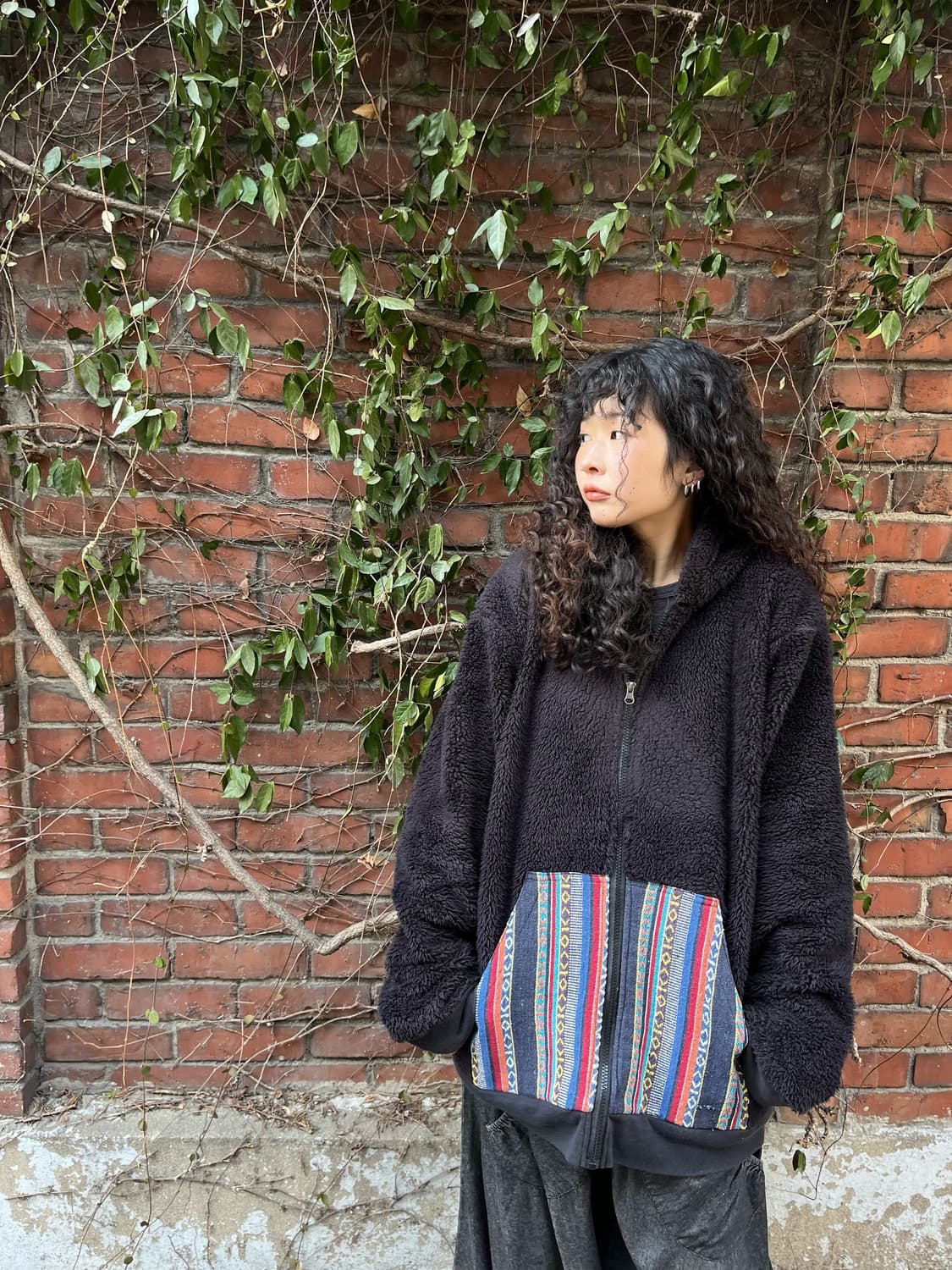 블랙 히피 패턴 주머니 포인트 후드 플리스 집업 상품이미지4