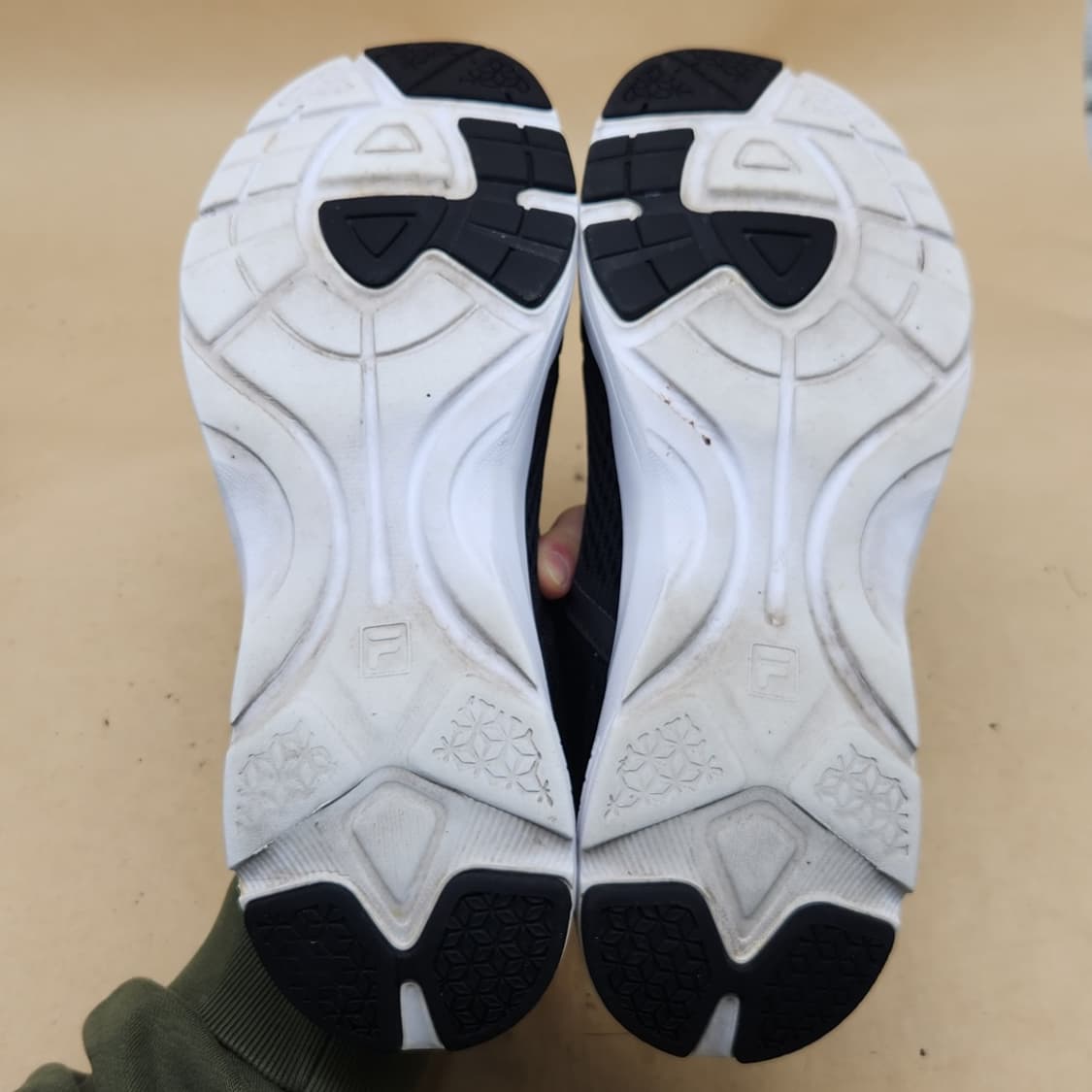 휠라 남성 슬립온 280 상품이미지3