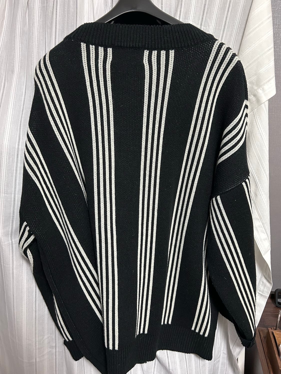 옷장정리 vintage boyfriend 4-stripe cardigan 상품이미지5