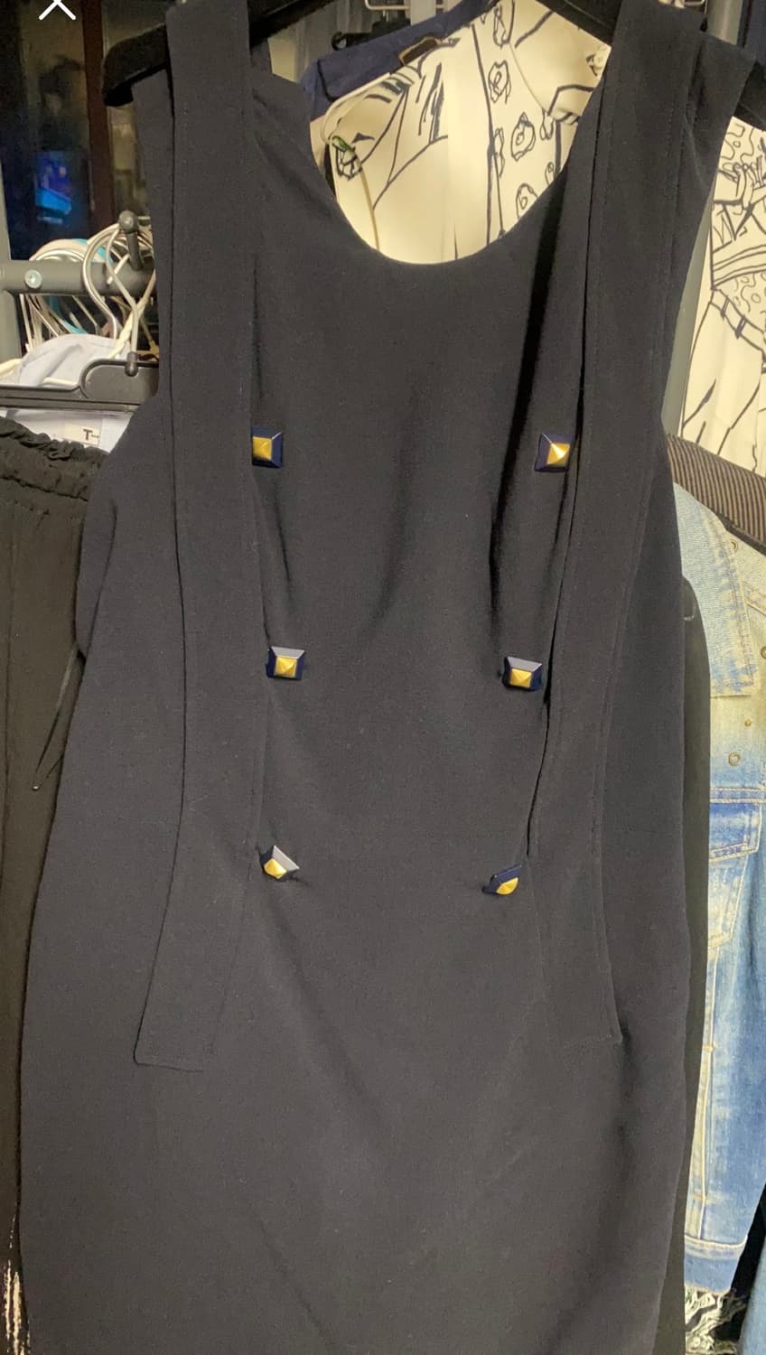 정품] 지방시(GIVENCHY) 골드 스터드 & 비대칭 언밸런스 미디 드 상품이미지3