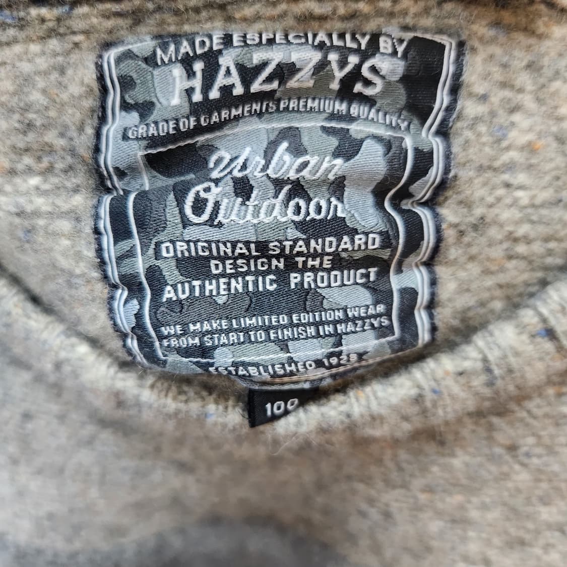 헤지스 배색 스트라이프 로고 니트 S 상품이미지4