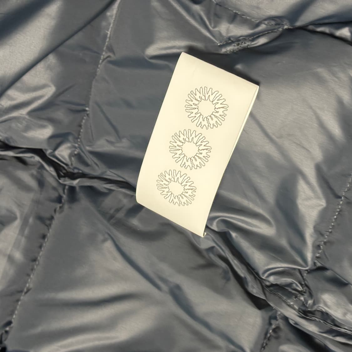 (실사진🙆)999휴머니티 어드벤처 구스다운 베스트 3사이즈 패딩조끼 상품이미지4