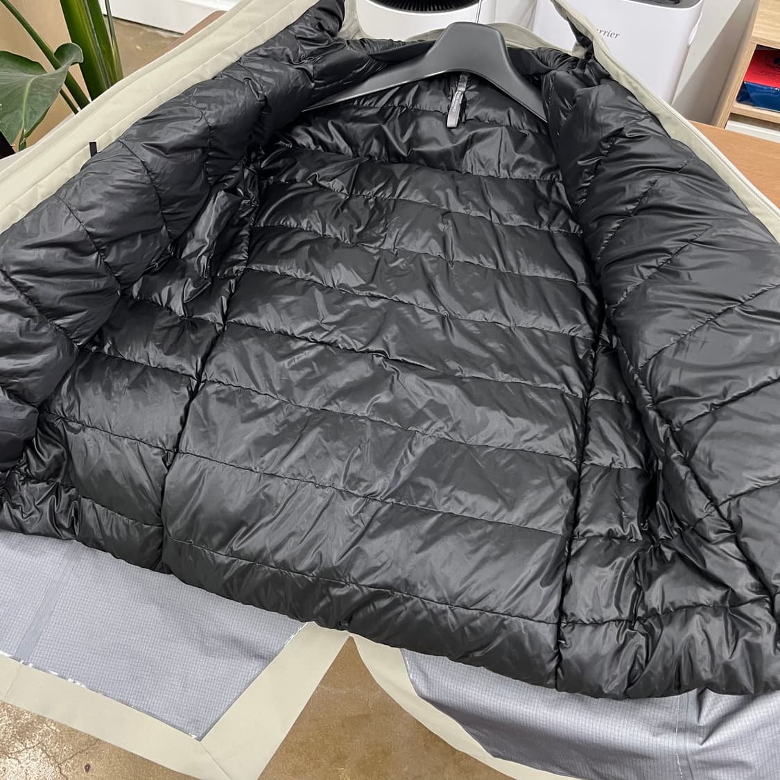 아크테릭스 베일런스 모니터 다운코트 S 상품이미지9