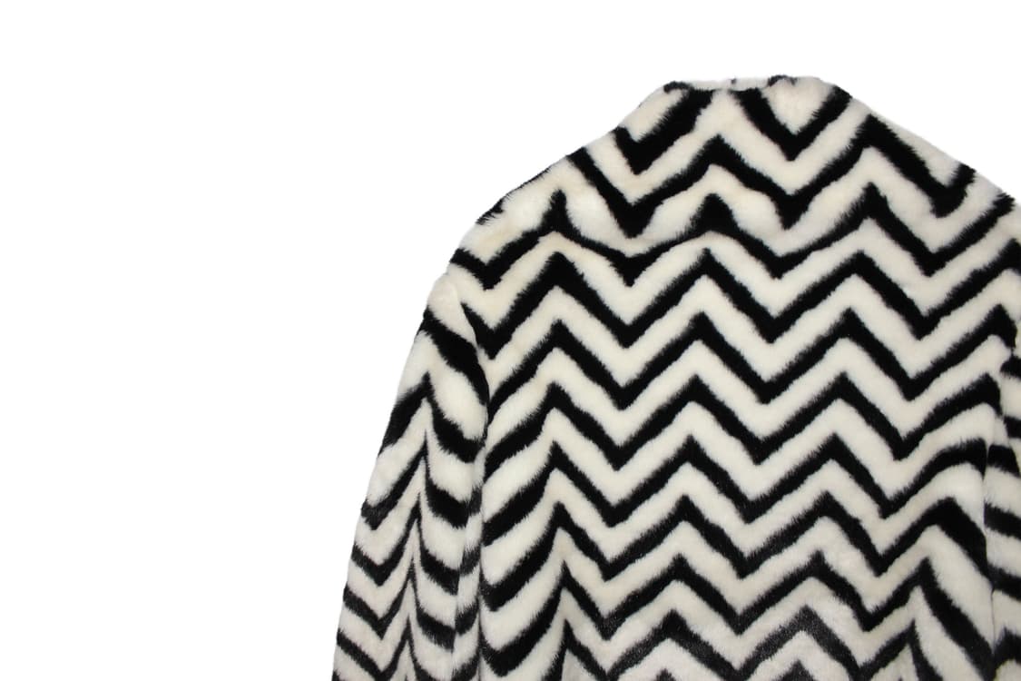 O’2nd 오즈세컨 지오메트릭 퍼 자켓 상품이미지5