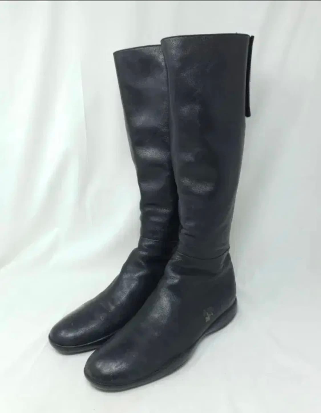 PRADA 블랙 가죽 롱부츠 245mm 상품이미지4