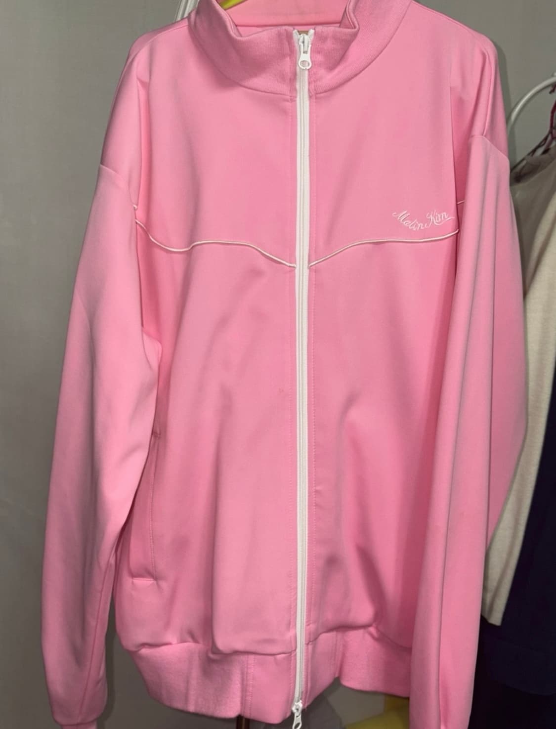 마뗑킴 핑크색 져지 집업 트랙탑 Matin Kim Jersey Zip-U 상품이미지3