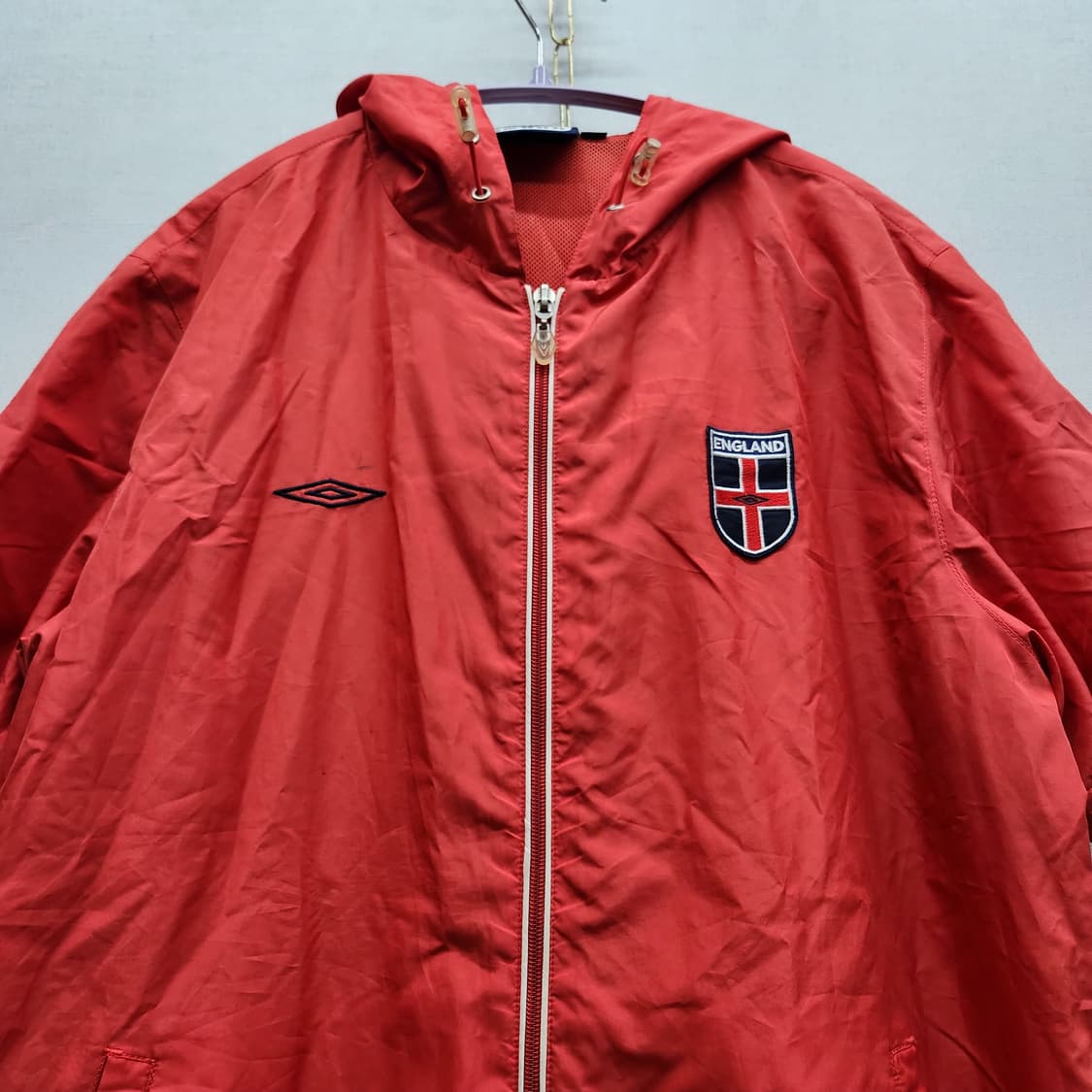 엄브로 잉글랜드 국가대표 빈티지 반팔 후드 스트링 바람막이100(L) 상품이미지2